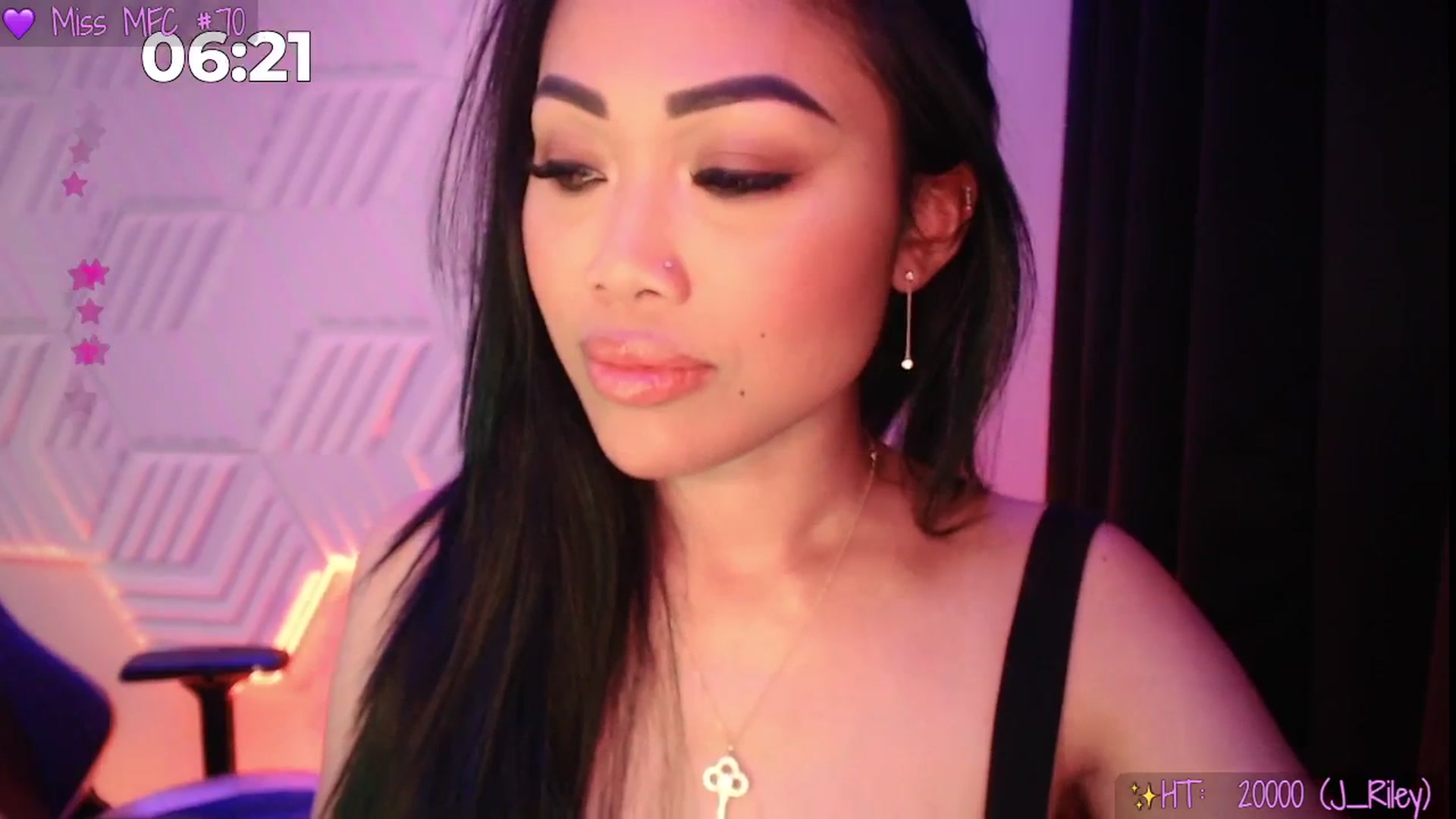 Gallery image thumbnail from SinCityVEE's myfreecams stream on, 05/10/2025, 09:32 image 19 of 20
