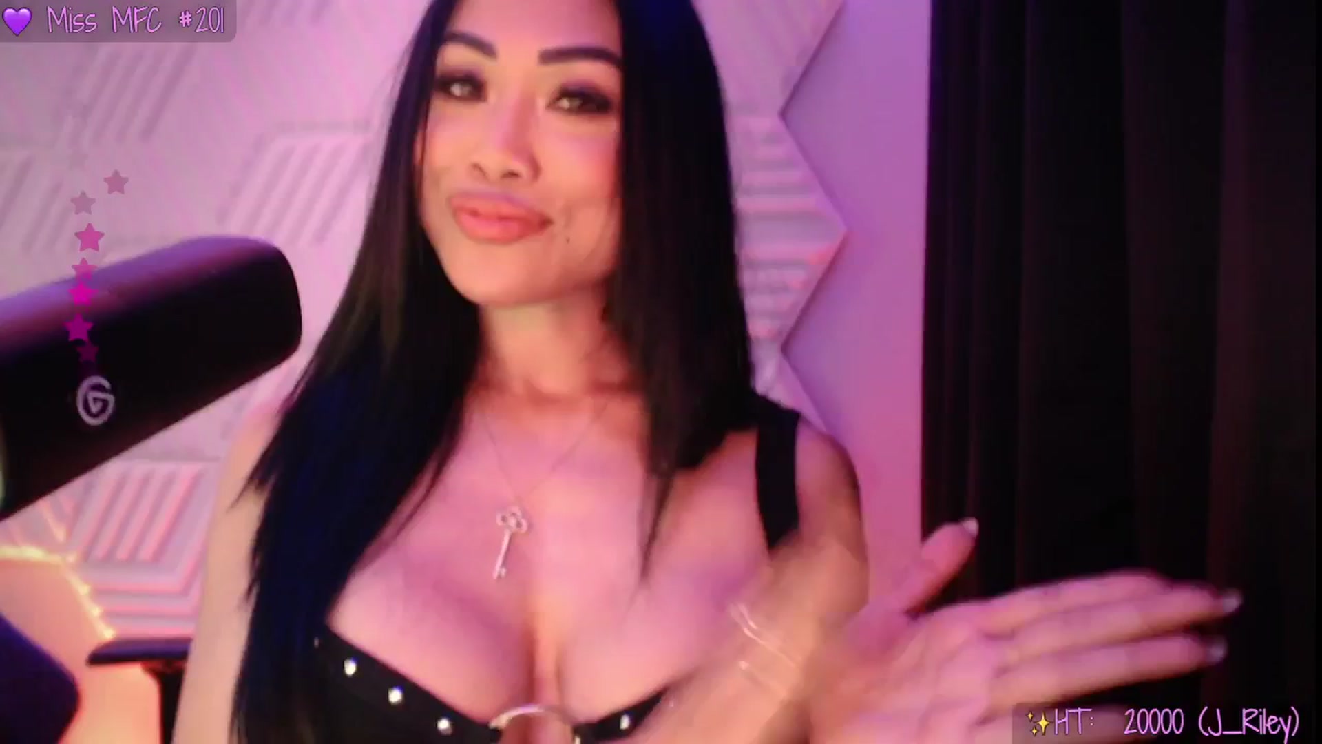 Gallery image thumbnail from SinCityVEE's myfreecams stream on, 05/10/2025, 09:32 image 8 of 20