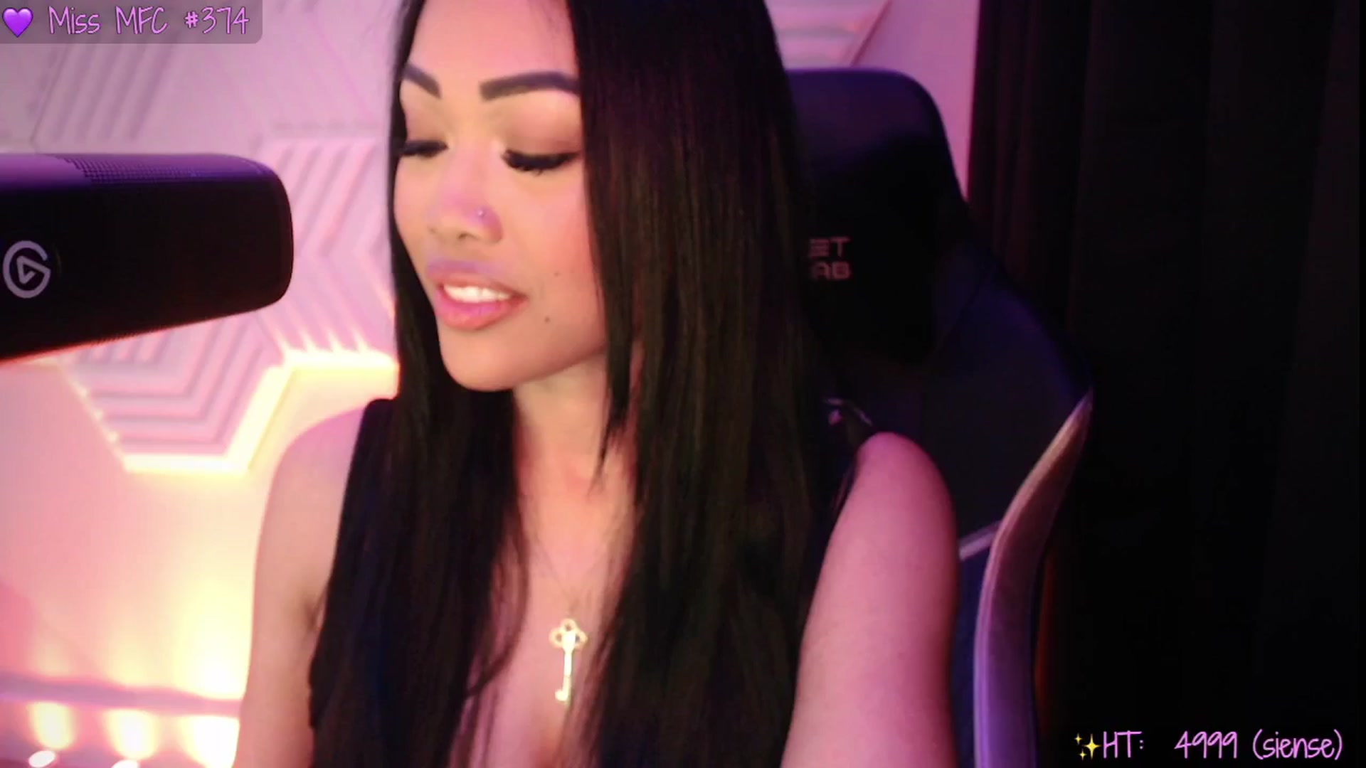 Gallery image thumbnail from SinCityVEE's myfreecams stream on, 05/10/2025, 09:32 image 7 of 20
