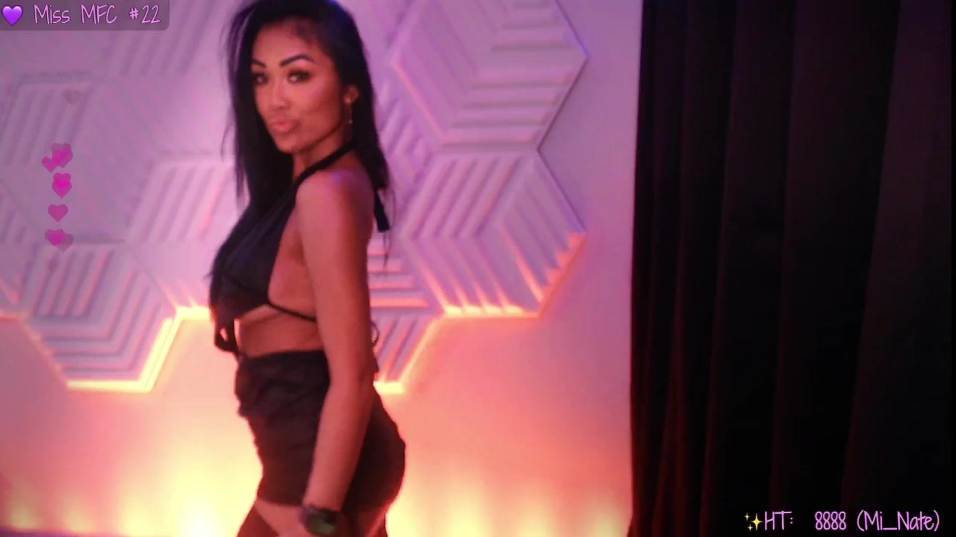 Gallery image thumbnail from SinCityVEE's myfreecams stream on, 05/25/2025, 15:46 image 9 of 20