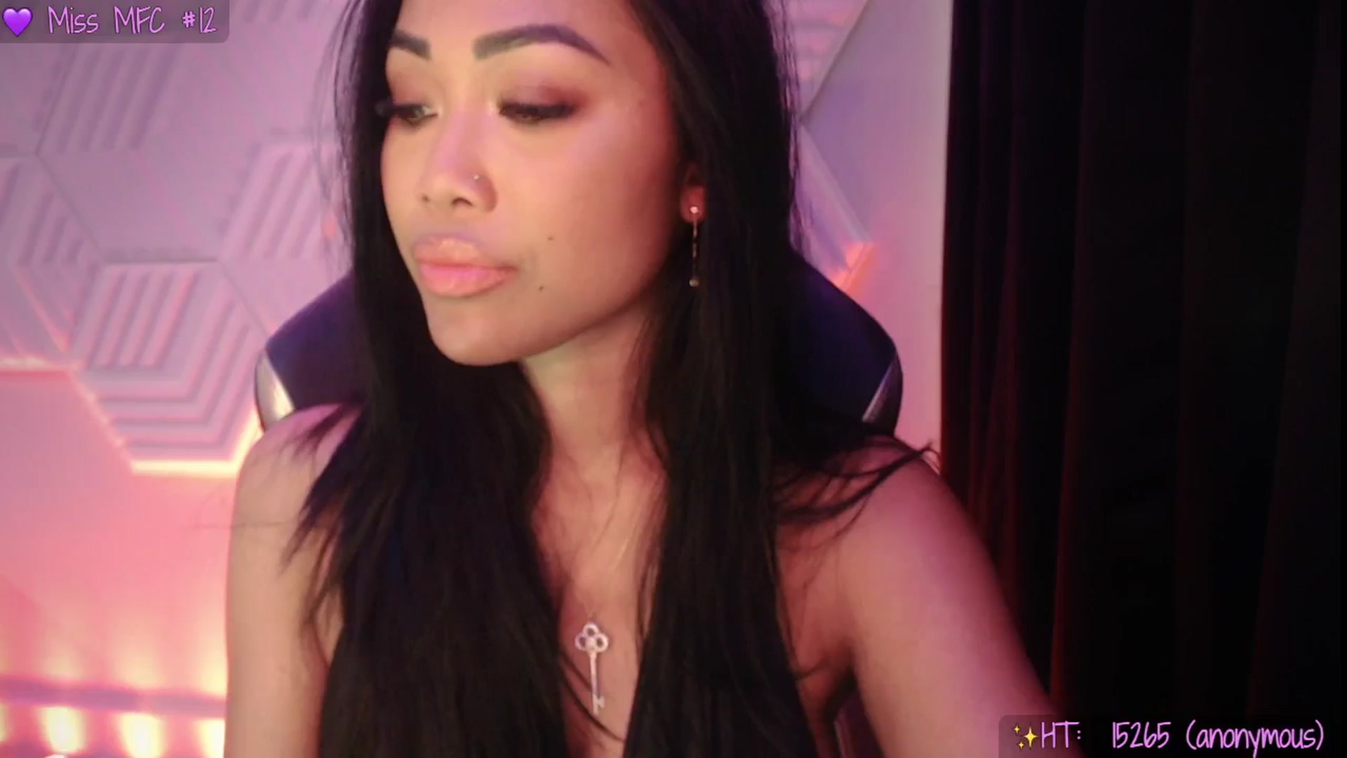 Gallery image thumbnail from SinCityVEE's myfreecams stream on, 05/25/2025, 22:09 image 14 of 20