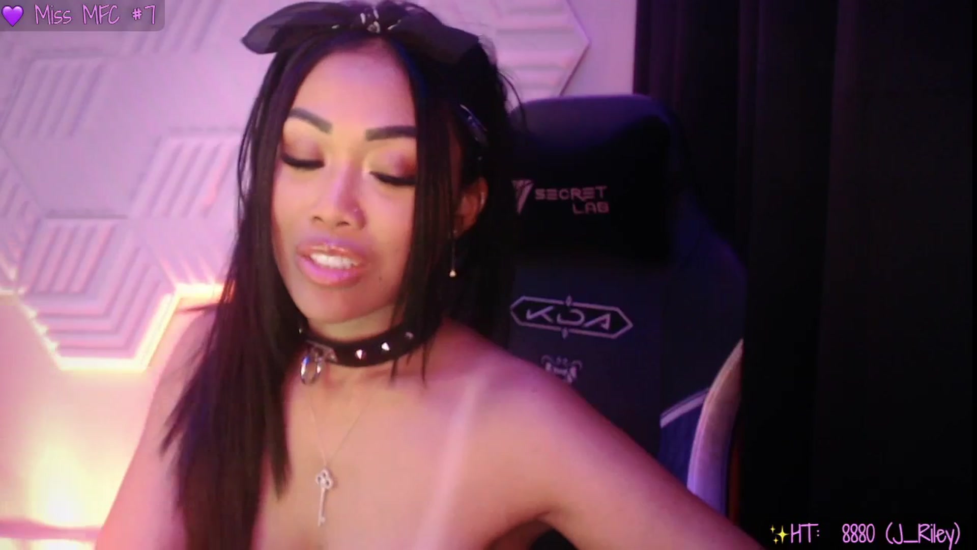 Gallery image thumbnail from SinCityVEE's myfreecams stream on, 06/02/2025, 14:59 image 15 of 20