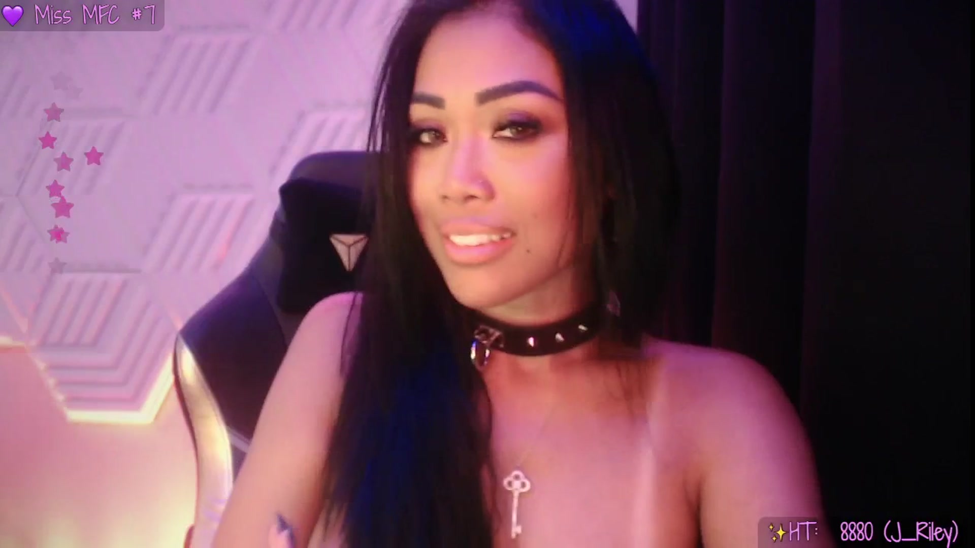 Gallery image thumbnail from SinCityVEE's myfreecams stream on, 06/02/2025, 14:59 image 13 of 20