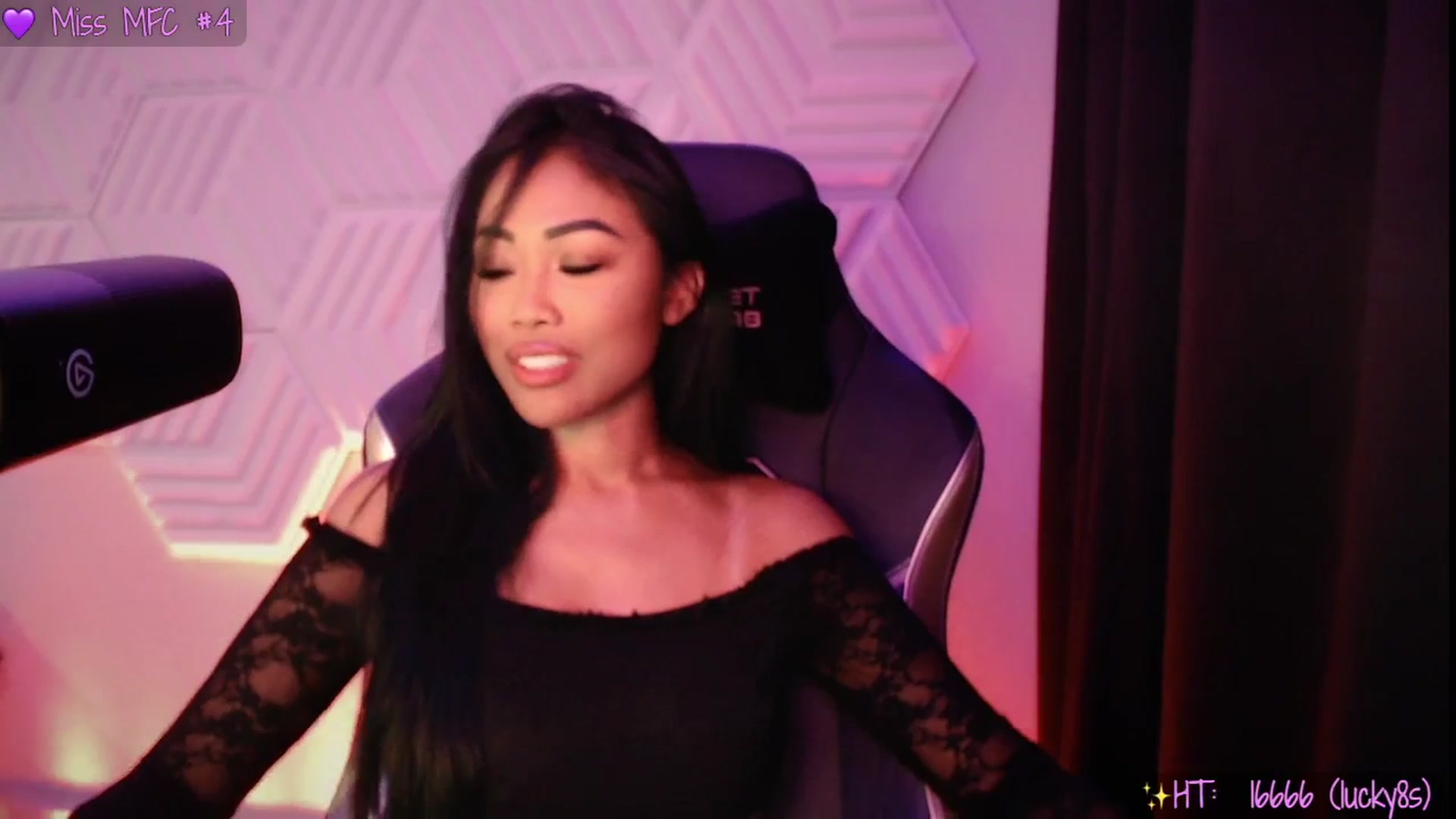 Gallery image thumbnail from SinCityVEE's myfreecams stream on, 06/07/2025, 09:37 image 8 of 20