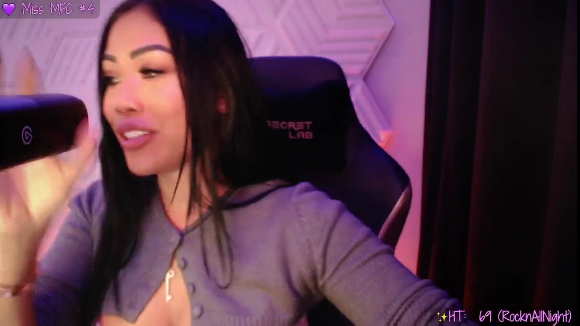 Gallery image thumbnail from SinCityVEE's myfreecams stream on, 06/08/2025, 05:42 image 9 of 20