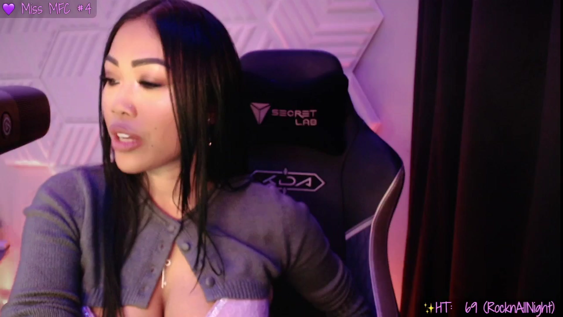 Gallery image thumbnail from SinCityVEE's myfreecams stream on, 06/08/2025, 05:42 image 10 of 20