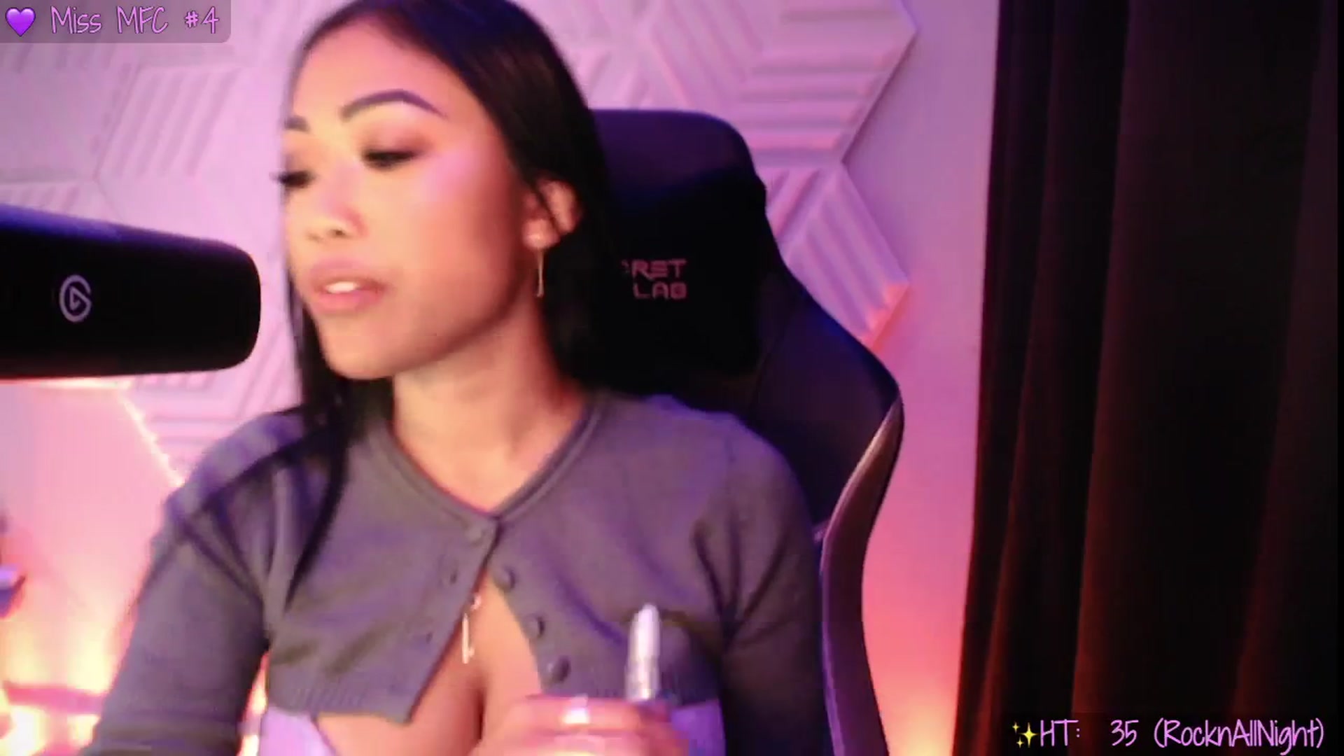 Gallery image thumbnail from SinCityVEE's myfreecams stream on, 06/08/2025, 05:42 image 4 of 20