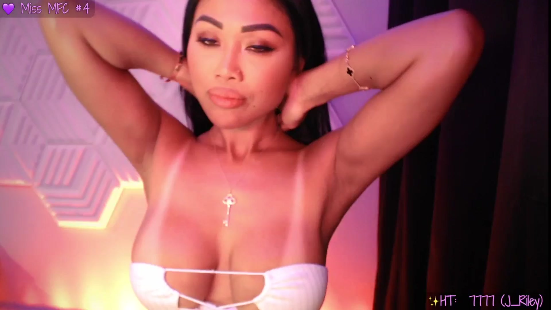 Gallery image thumbnail from SinCityVEE's myfreecams stream on, 06/11/2025, 09:48 image 12 of 20