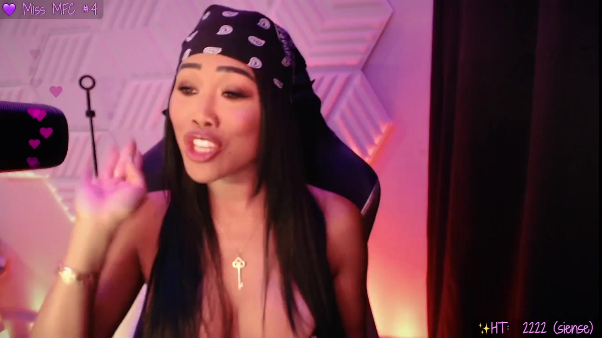 Gallery image thumbnail from SinCityVEE's myfreecams stream on, 06/14/2025, 08:33 image 2 of 20