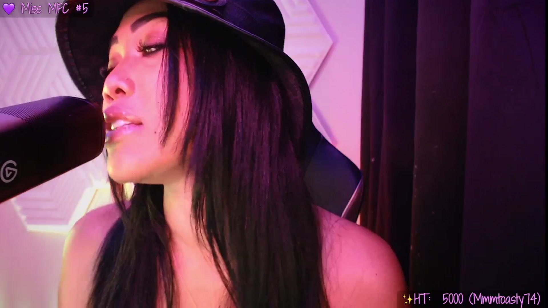 Gallery image thumbnail from SinCityVEE's myfreecams stream on, 07/05/2025, 12:45 image 2 of 20