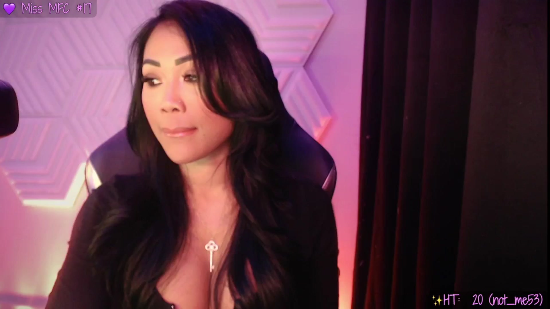 Gallery image thumbnail from SinCityVEE's myfreecams stream on, 07/11/2025, 09:15 image 4 of 20