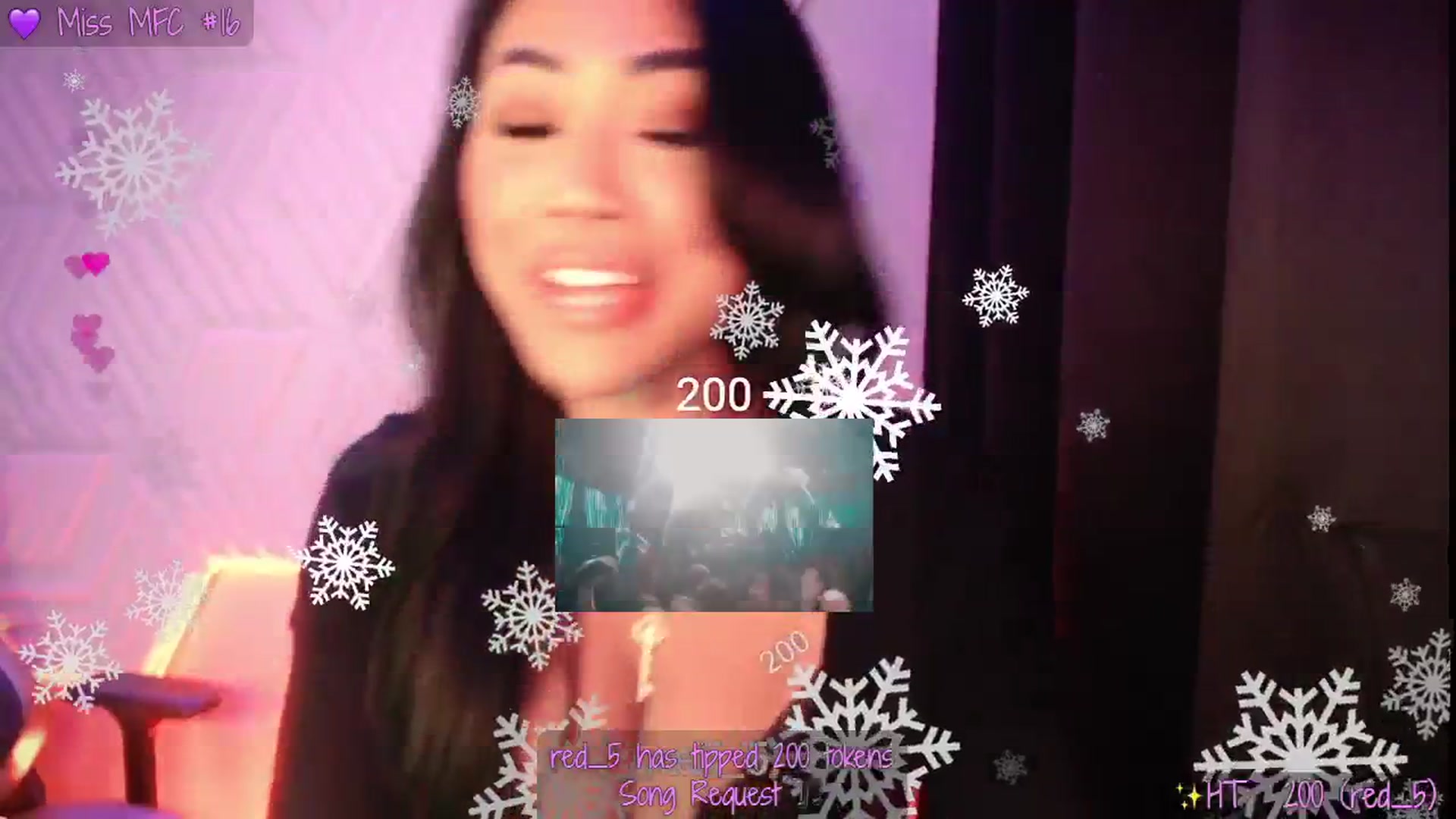 Gallery image thumbnail from SinCityVEE's myfreecams stream on, 07/11/2025, 11:51 image 11 of 20