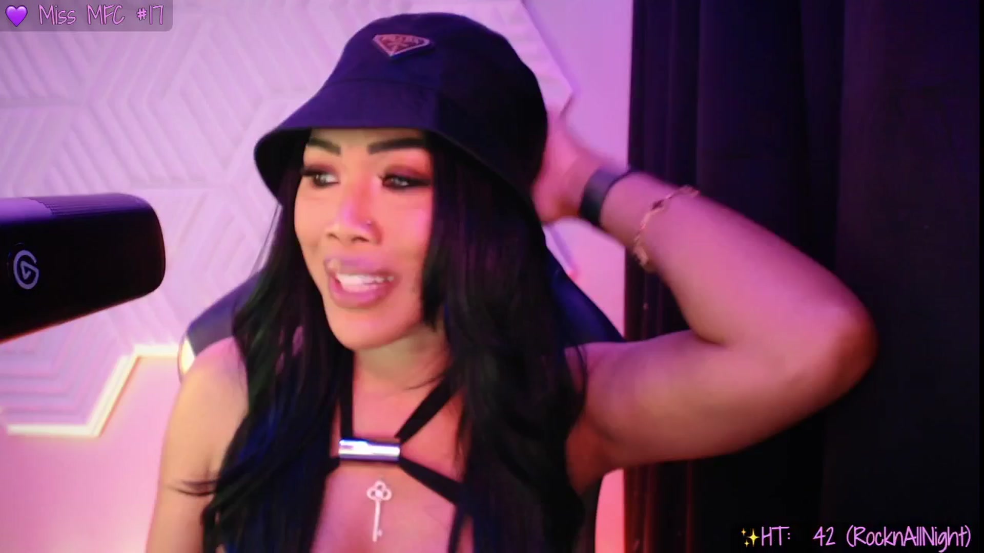 Gallery image thumbnail from SinCityVEE's myfreecams stream on, 07/12/2025, 09:30 image 4 of 20