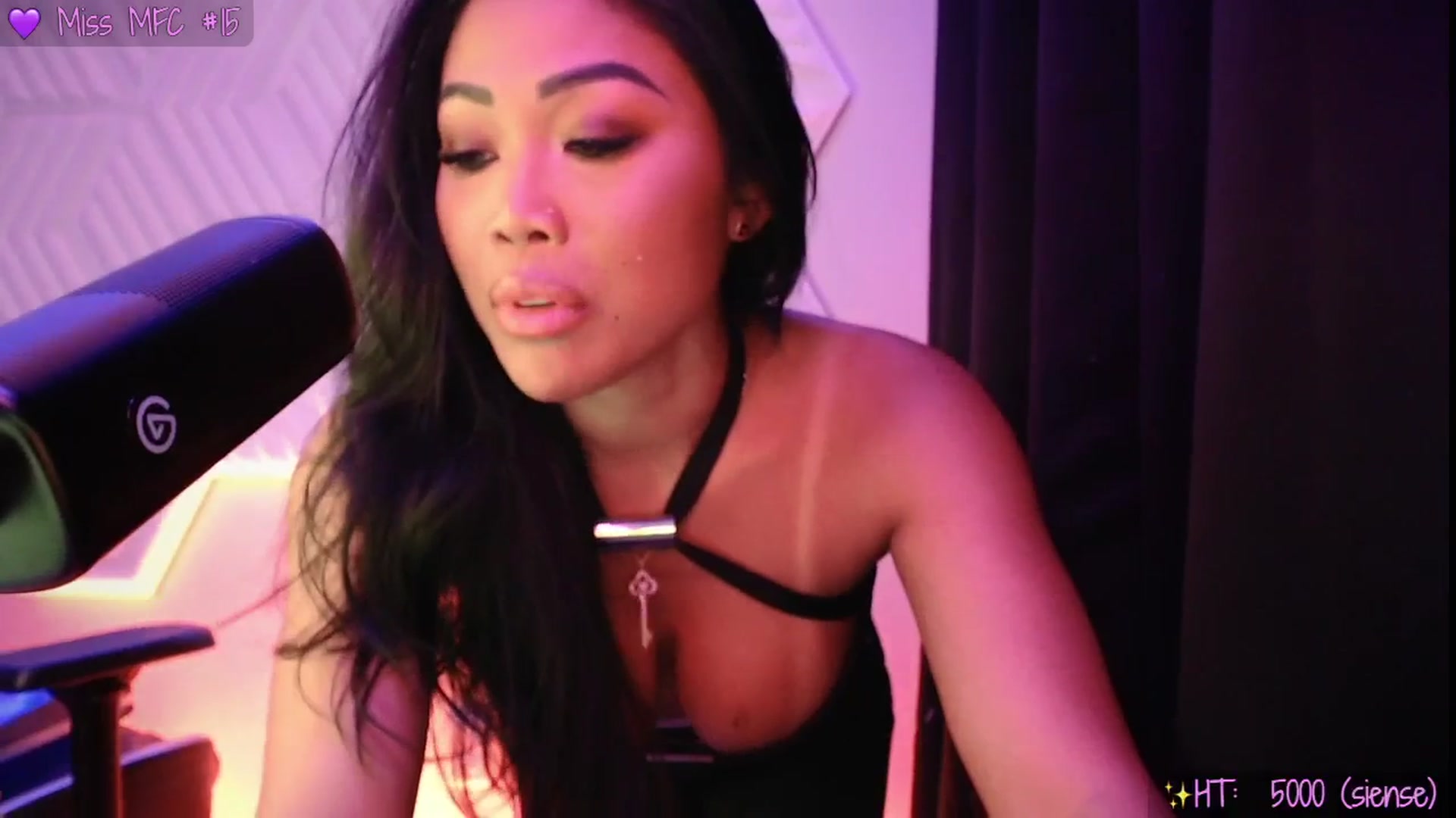 Gallery image thumbnail from SinCityVEE's myfreecams stream on, 07/12/2025, 09:30 image 14 of 20