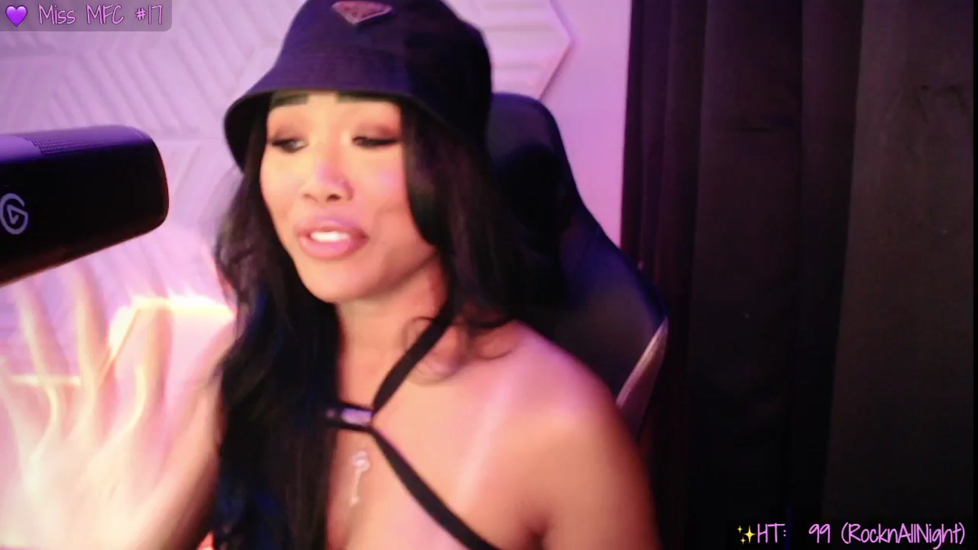 Gallery image thumbnail from SinCityVEE's myfreecams stream on, 07/12/2025, 09:30 image 7 of 20