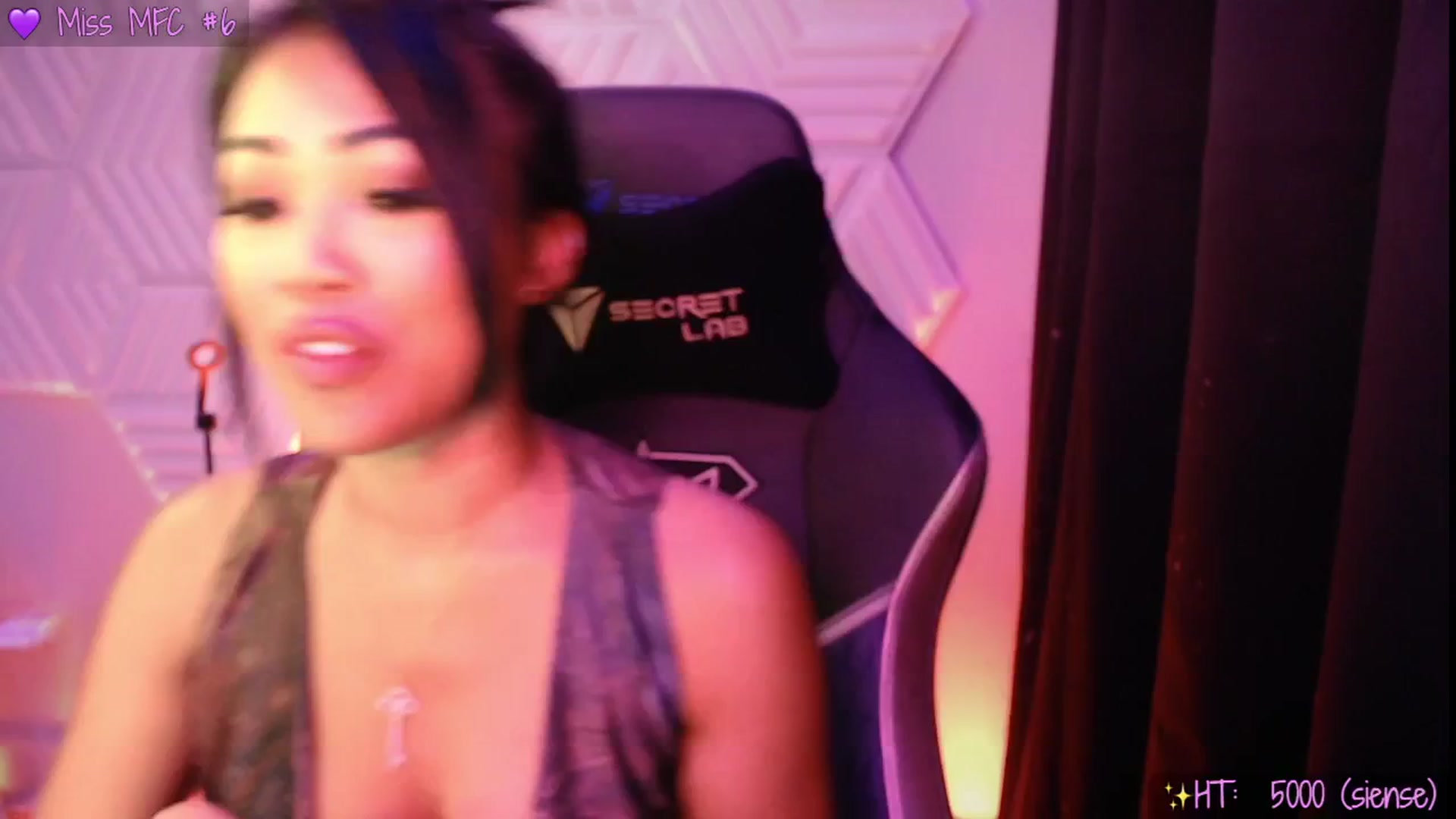 Gallery image thumbnail from SinCityVEE's myfreecams stream on, 07/24/2025, 10:20 image 8 of 20