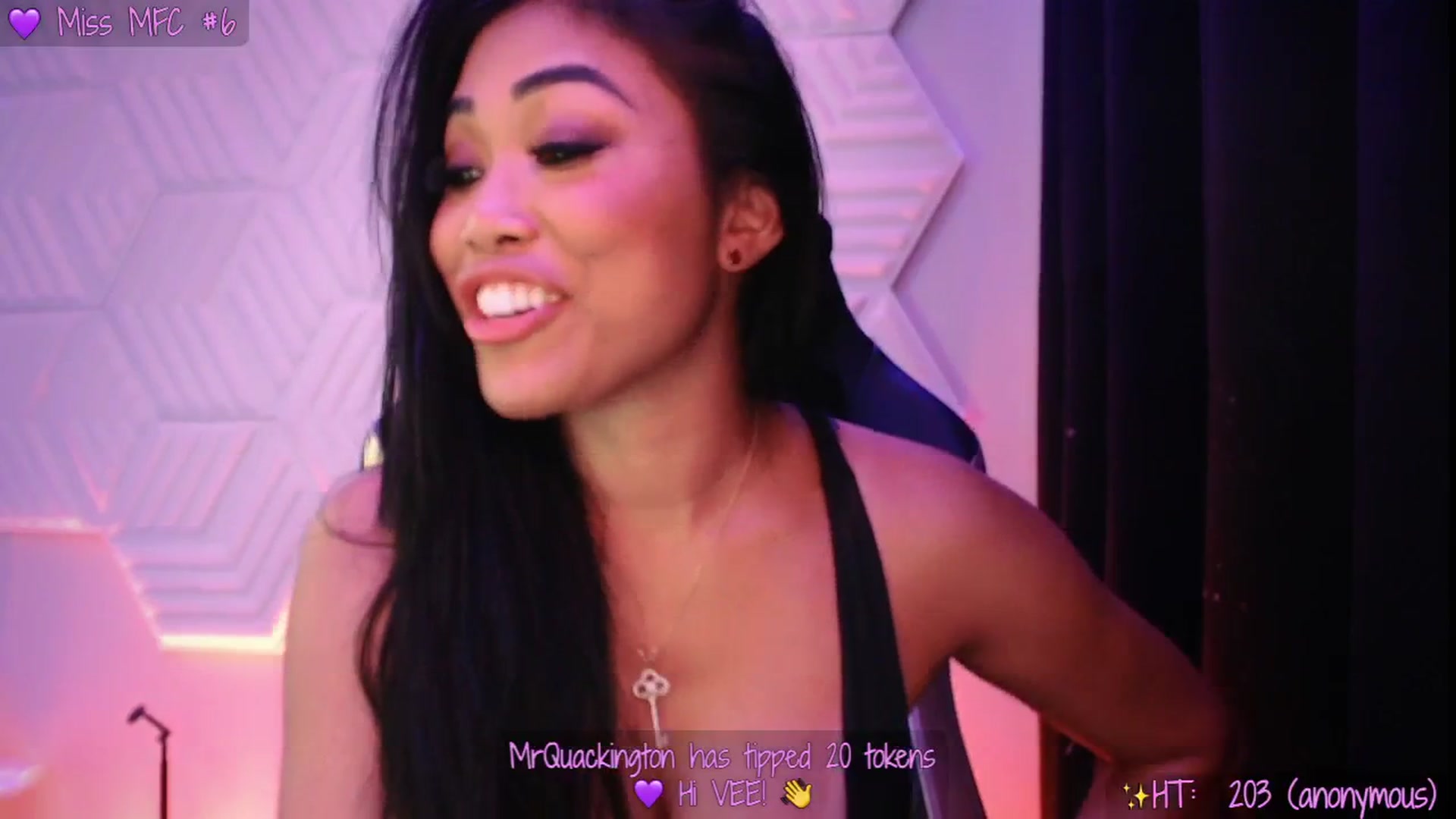 Gallery image thumbnail from SinCityVEE's myfreecams stream on, 07/24/2025, 17:52 image 18 of 20