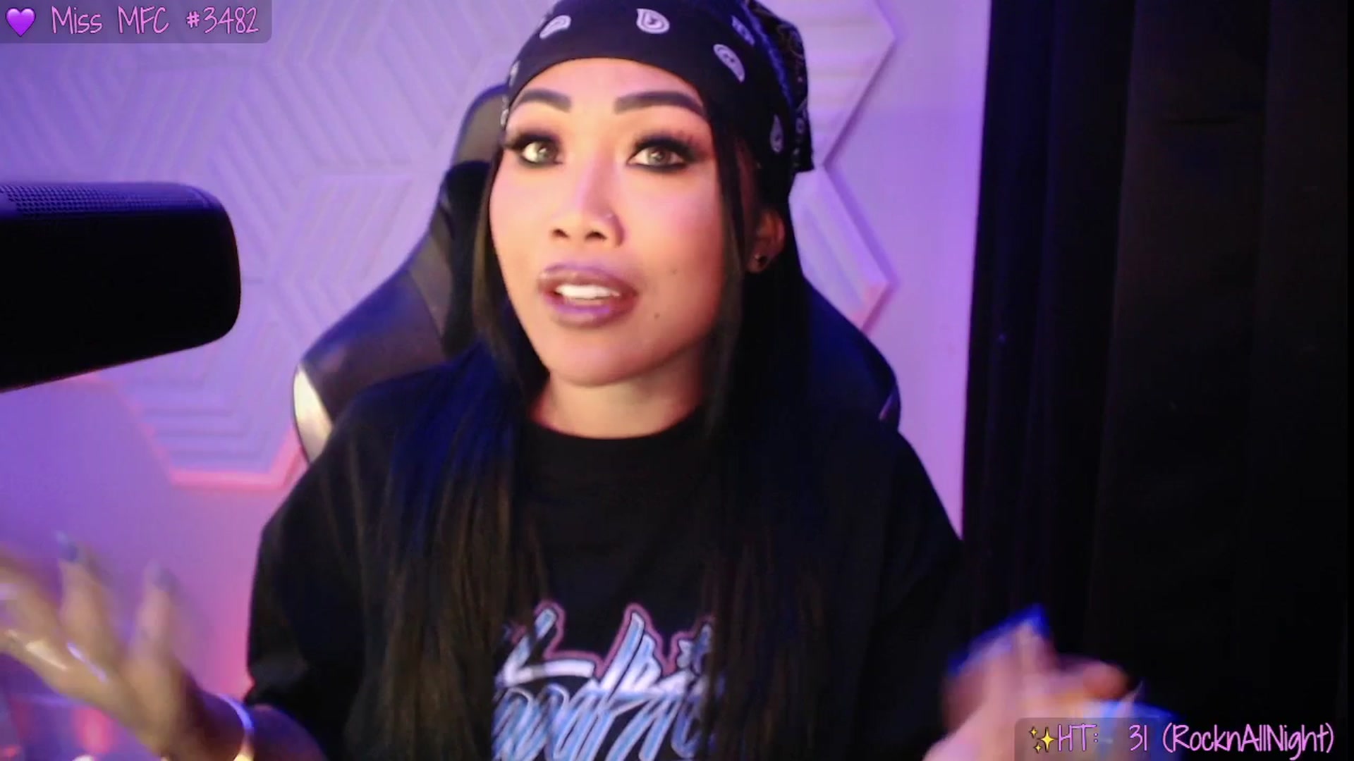 Gallery image thumbnail from SinCityVEE's myfreecams stream on, 08/02/2025, 10:53 image 3 of 20