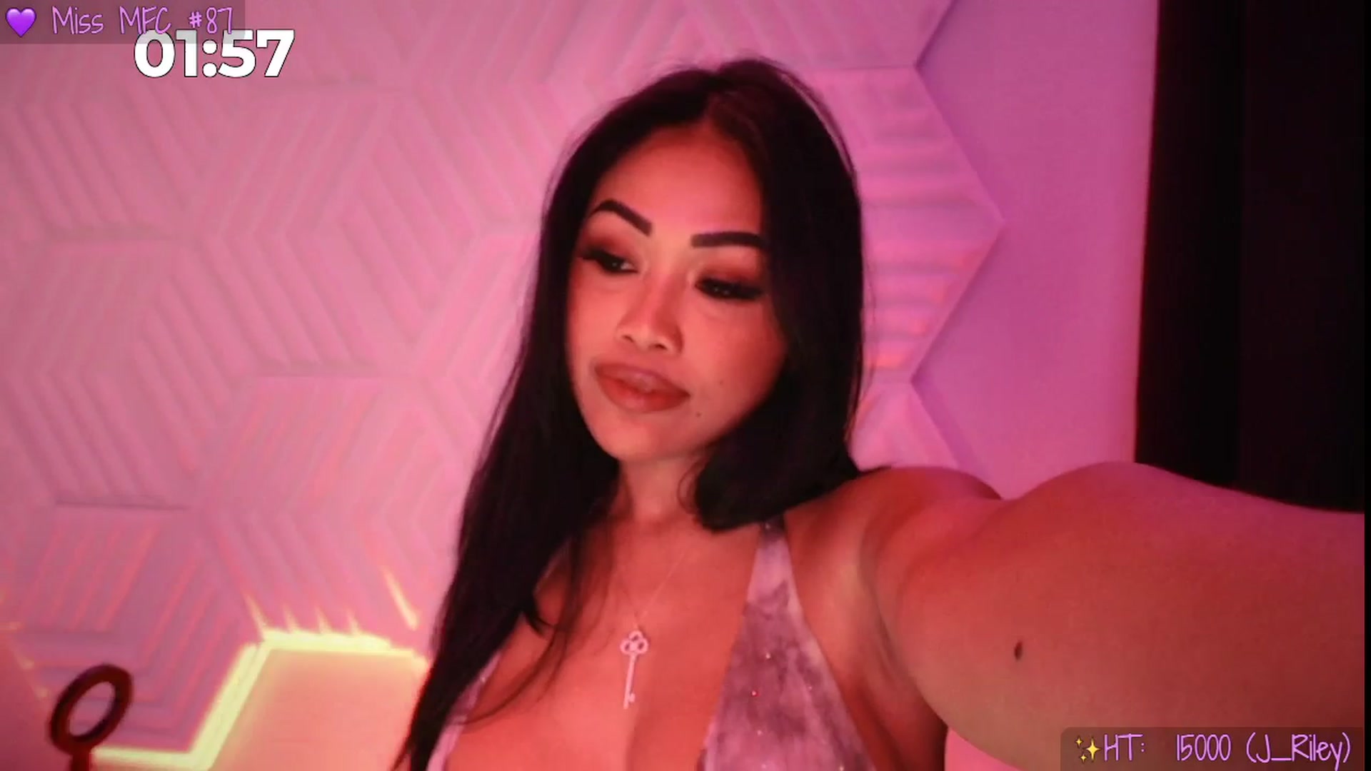 Gallery image thumbnail from SinCityVEE's myfreecams stream on, 08/15/2025, 07:45 image 7 of 20