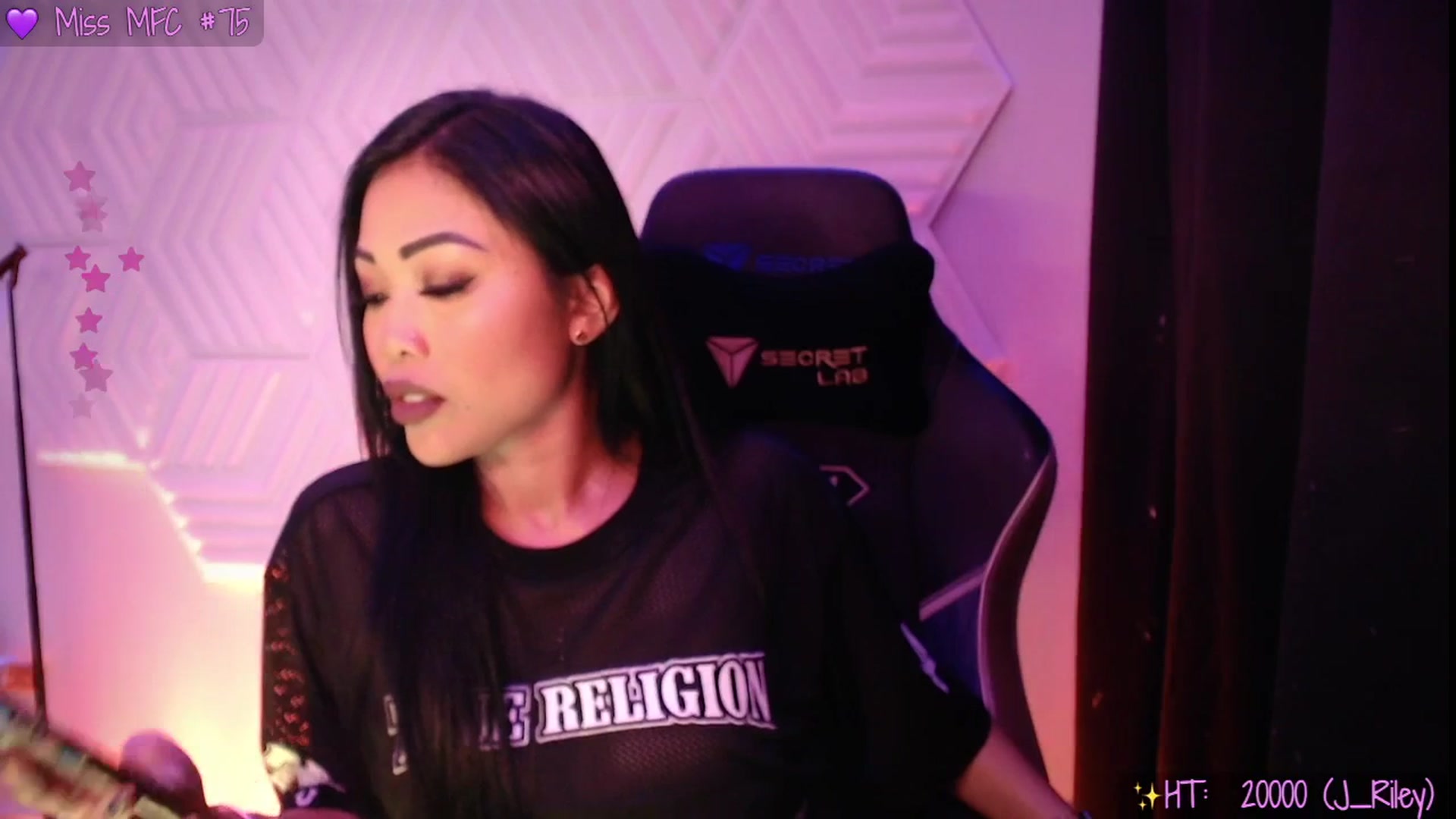 Gallery image thumbnail from SinCityVEE's myfreecams stream on, 08/18/2025, 06:50 image 6 of 20