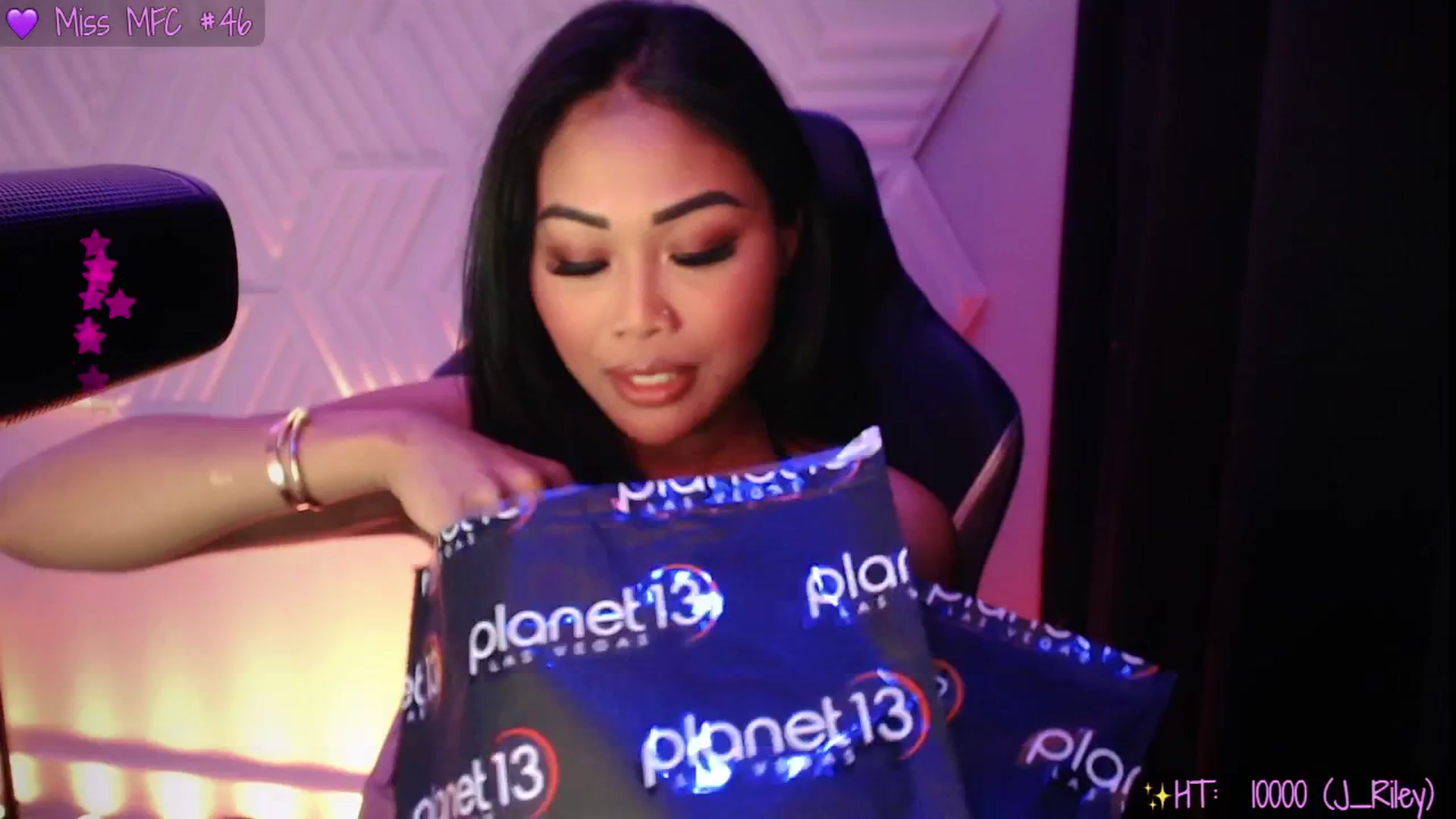 Gallery image thumbnail from SinCityVEE's myfreecams stream on, 08/20/2025, 05:53 image 20 of 20