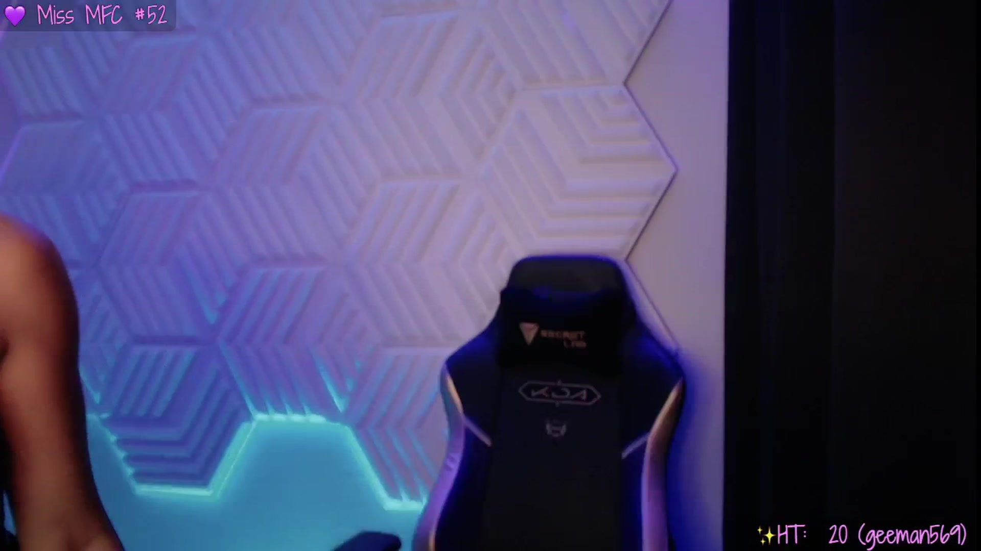 Gallery image thumbnail from SinCityVEE's myfreecams stream on, 08/20/2025, 05:53 image 6 of 20