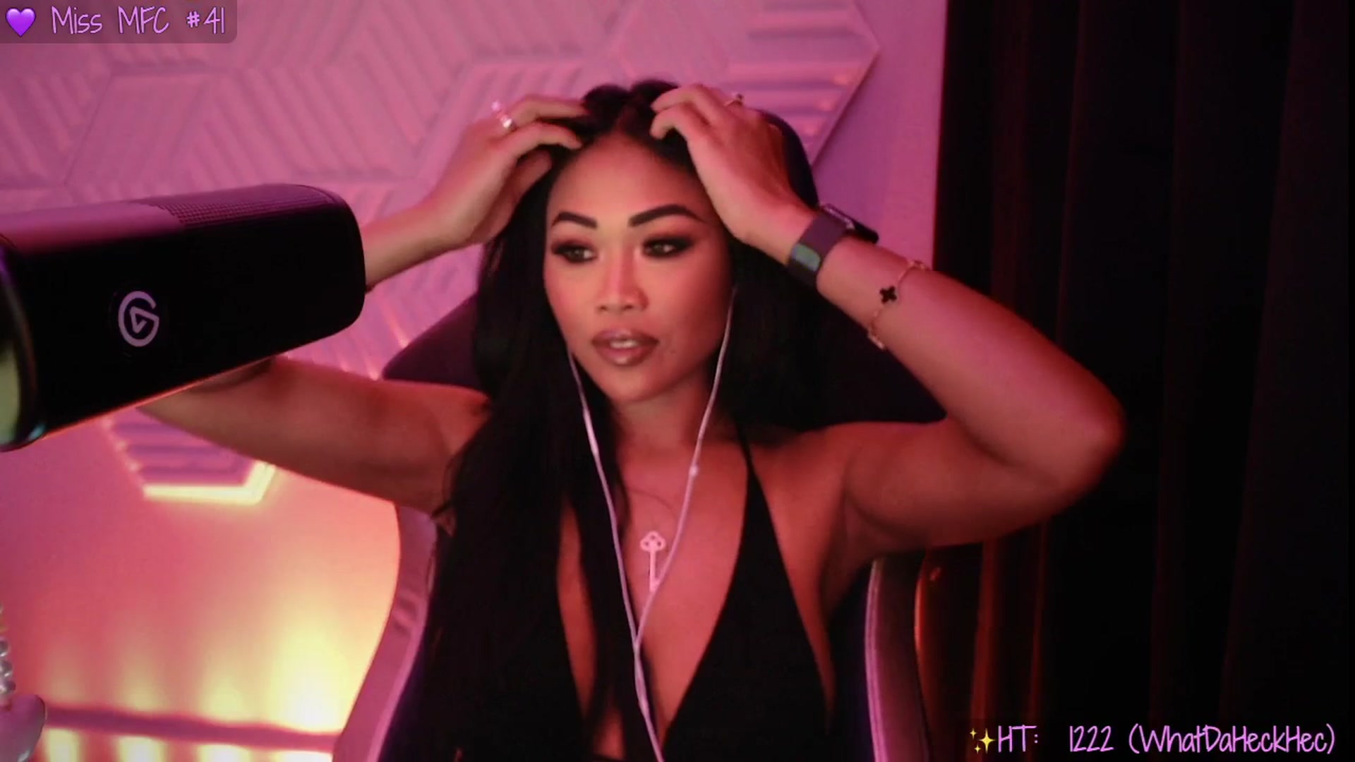 Gallery image thumbnail from SinCityVEE's myfreecams stream on, 08/23/2025, 05:31 image 18 of 20