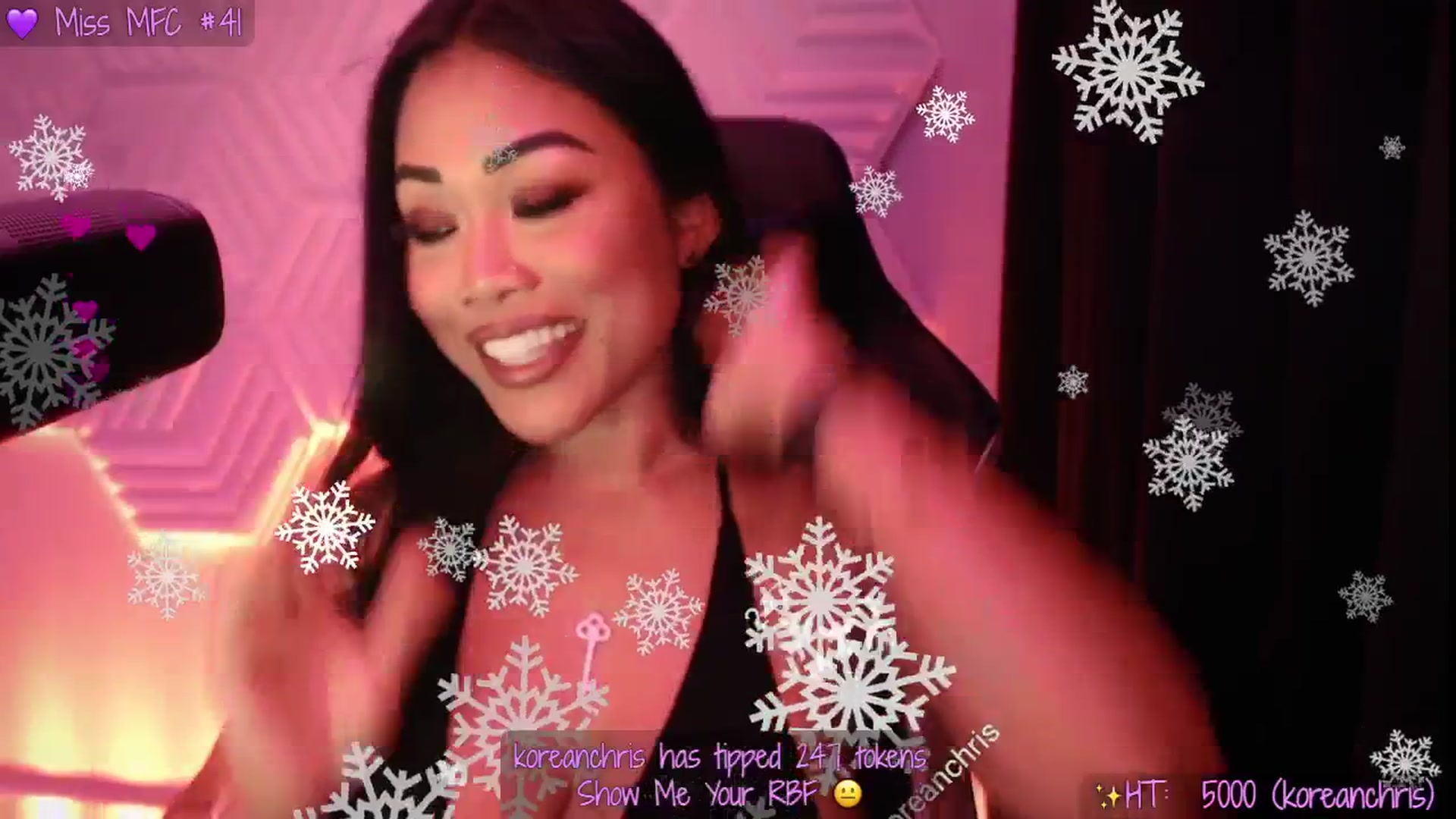 Gallery image thumbnail from SinCityVEE's myfreecams stream on, 08/23/2025, 07:45 image 6 of 20