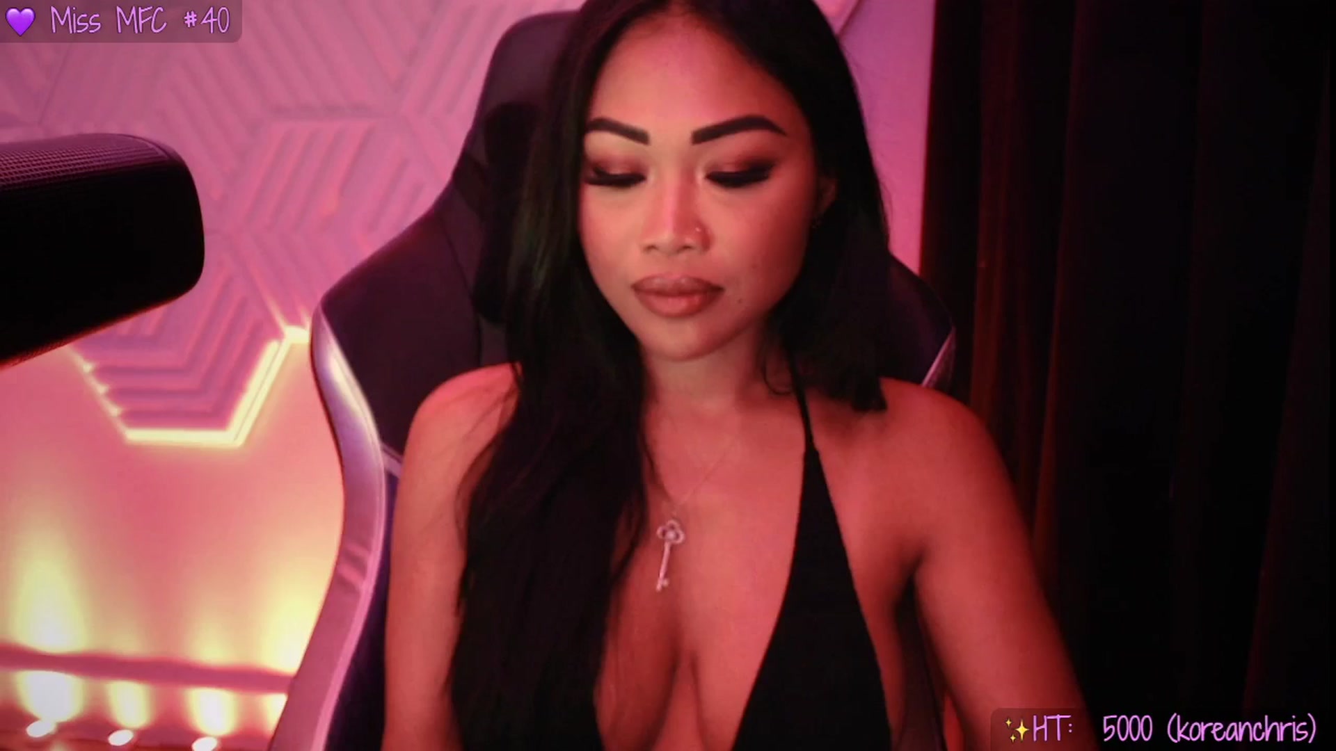 Gallery image thumbnail from SinCityVEE's myfreecams stream on, 08/23/2025, 07:45 image 19 of 20