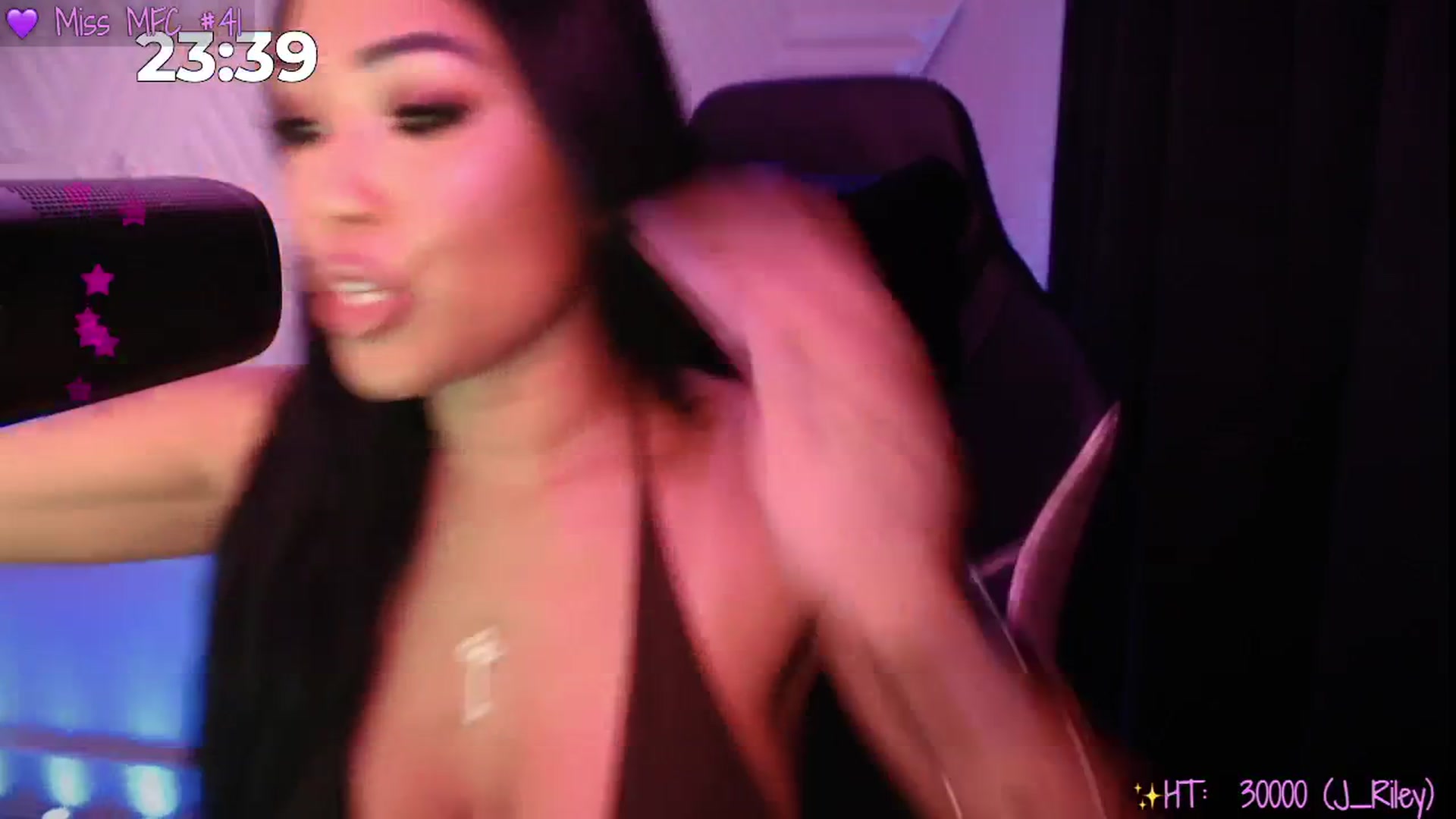 Gallery image thumbnail from SinCityVEE's myfreecams stream on, 08/29/2025, 09:19 image 16 of 20