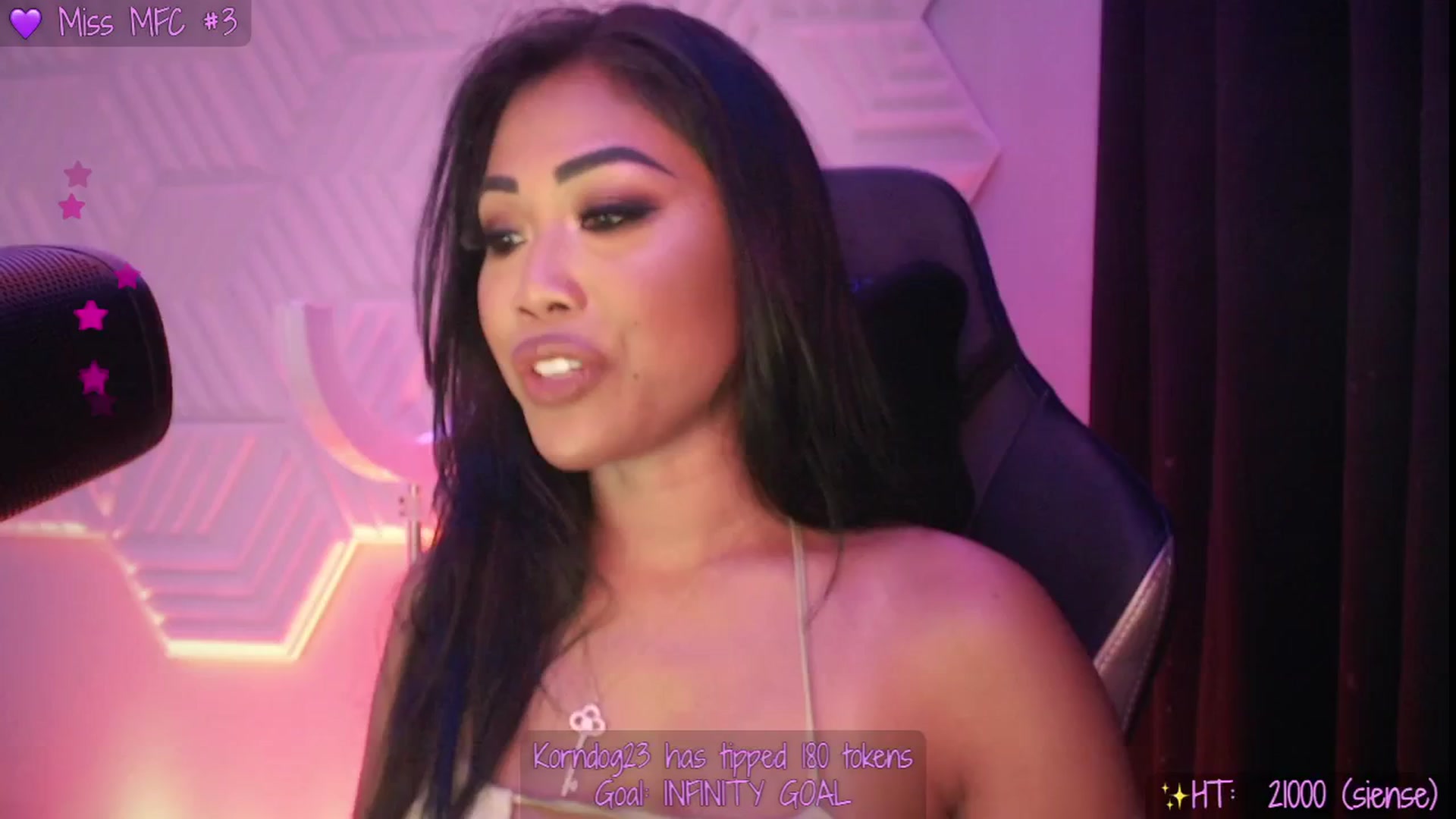 Gallery image thumbnail from SinCityVEE's myfreecams stream on, 09/05/2025, 08:47 image 8 of 20