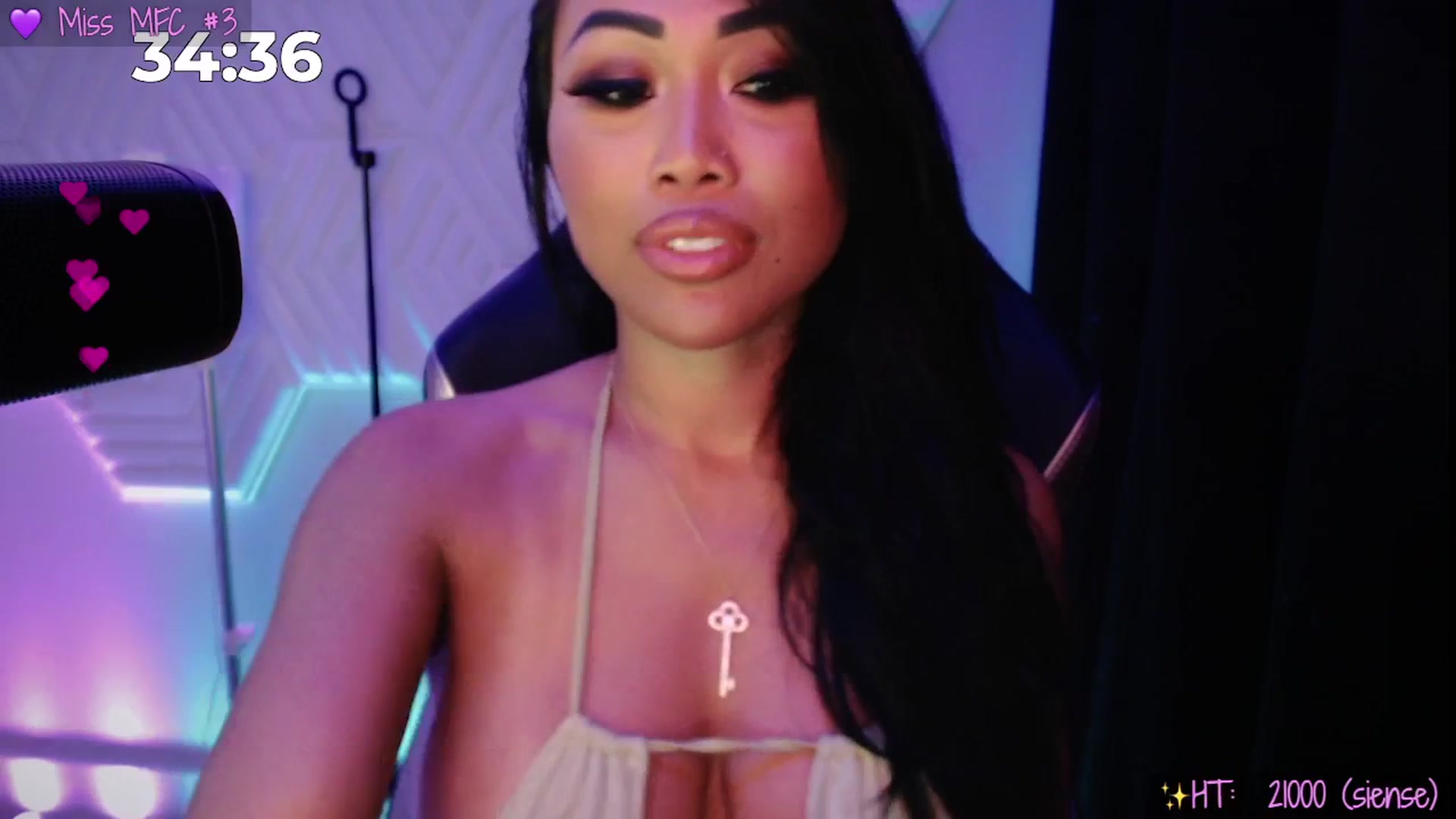 Gallery image thumbnail from SinCityVEE's myfreecams stream on, 09/05/2025, 08:47 image 16 of 20