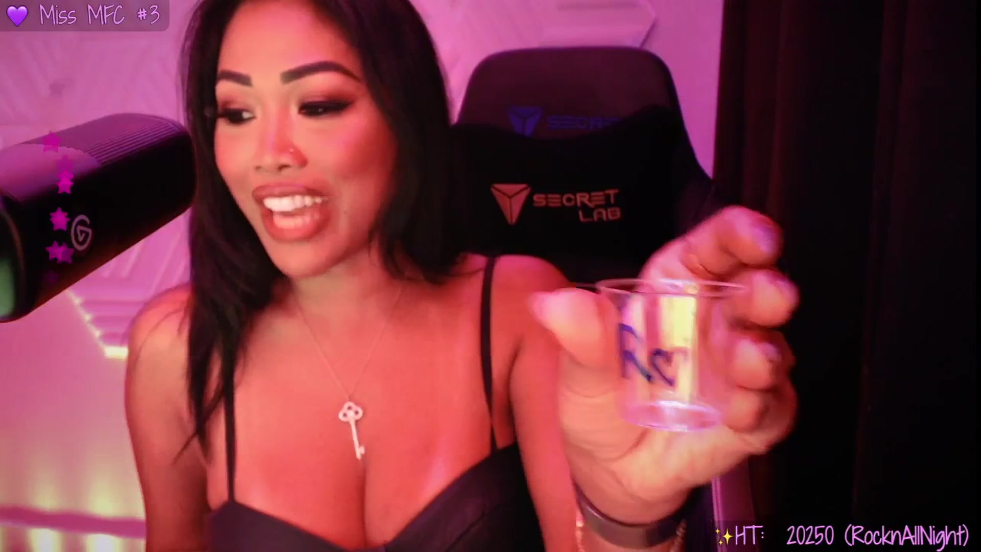 Gallery image thumbnail from SinCityVEE's myfreecams stream on, 09/06/2025, 08:46 image 3 of 20