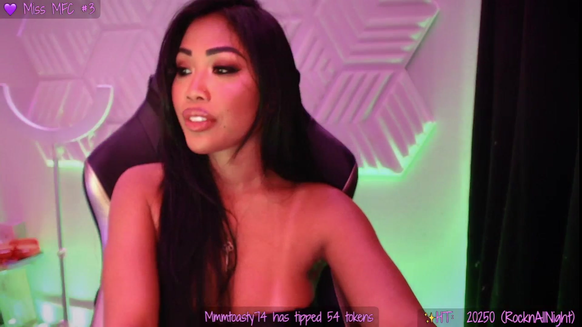 Gallery image thumbnail from SinCityVEE's myfreecams stream on, 09/06/2025, 08:46 image 10 of 20