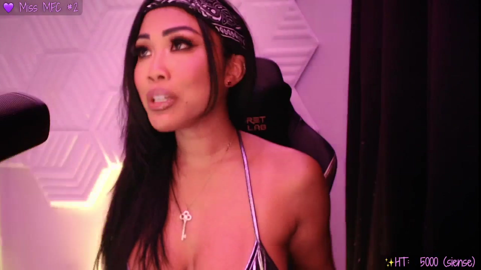 Gallery image thumbnail from SinCityVEE's myfreecams stream on, 09/07/2025, 08:43 image 19 of 20
