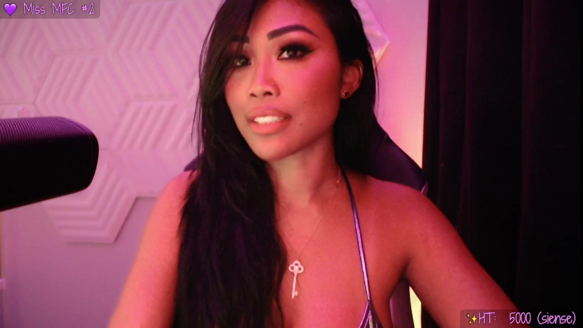 Gallery image thumbnail from SinCityVEE's myfreecams stream on, 09/07/2025, 08:43 image 17 of 20