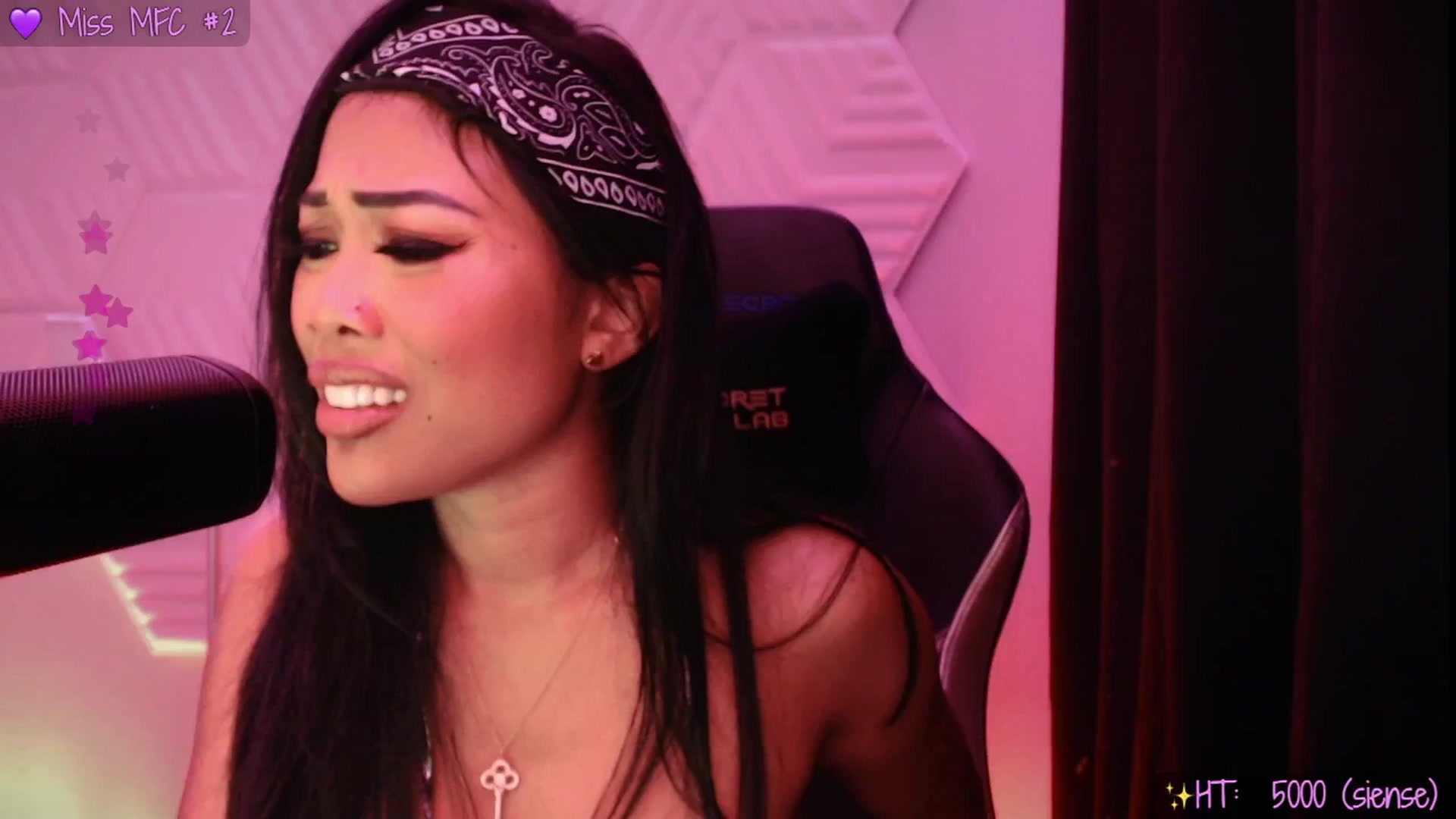 Gallery image thumbnail from SinCityVEE's myfreecams stream on, 09/07/2025, 09:16 image 2 of 20