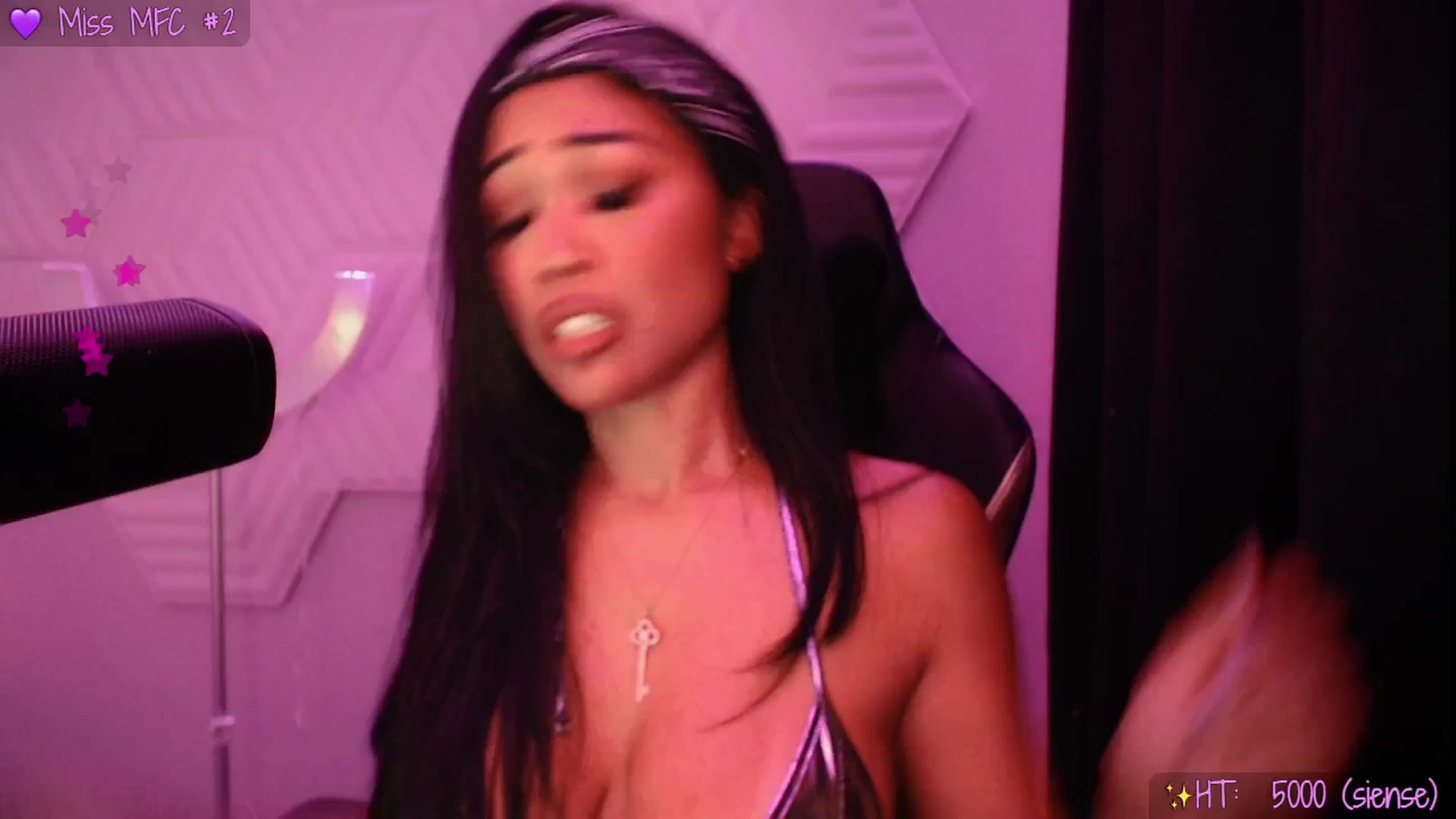 Gallery image thumbnail from SinCityVEE's myfreecams stream on, 09/07/2025, 09:16 image 6 of 20