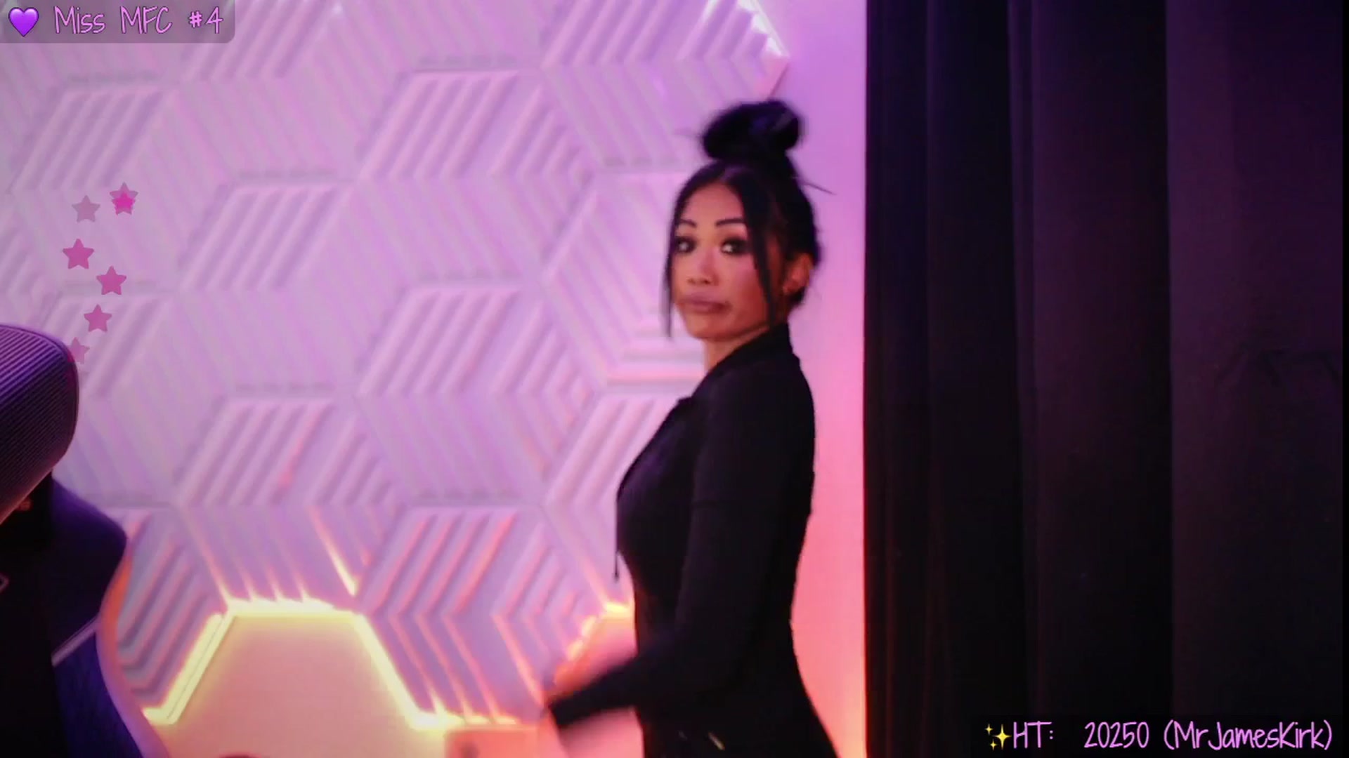 Gallery image thumbnail from SinCityVEE's myfreecams stream on, 09/12/2025, 07:35 image 8 of 20