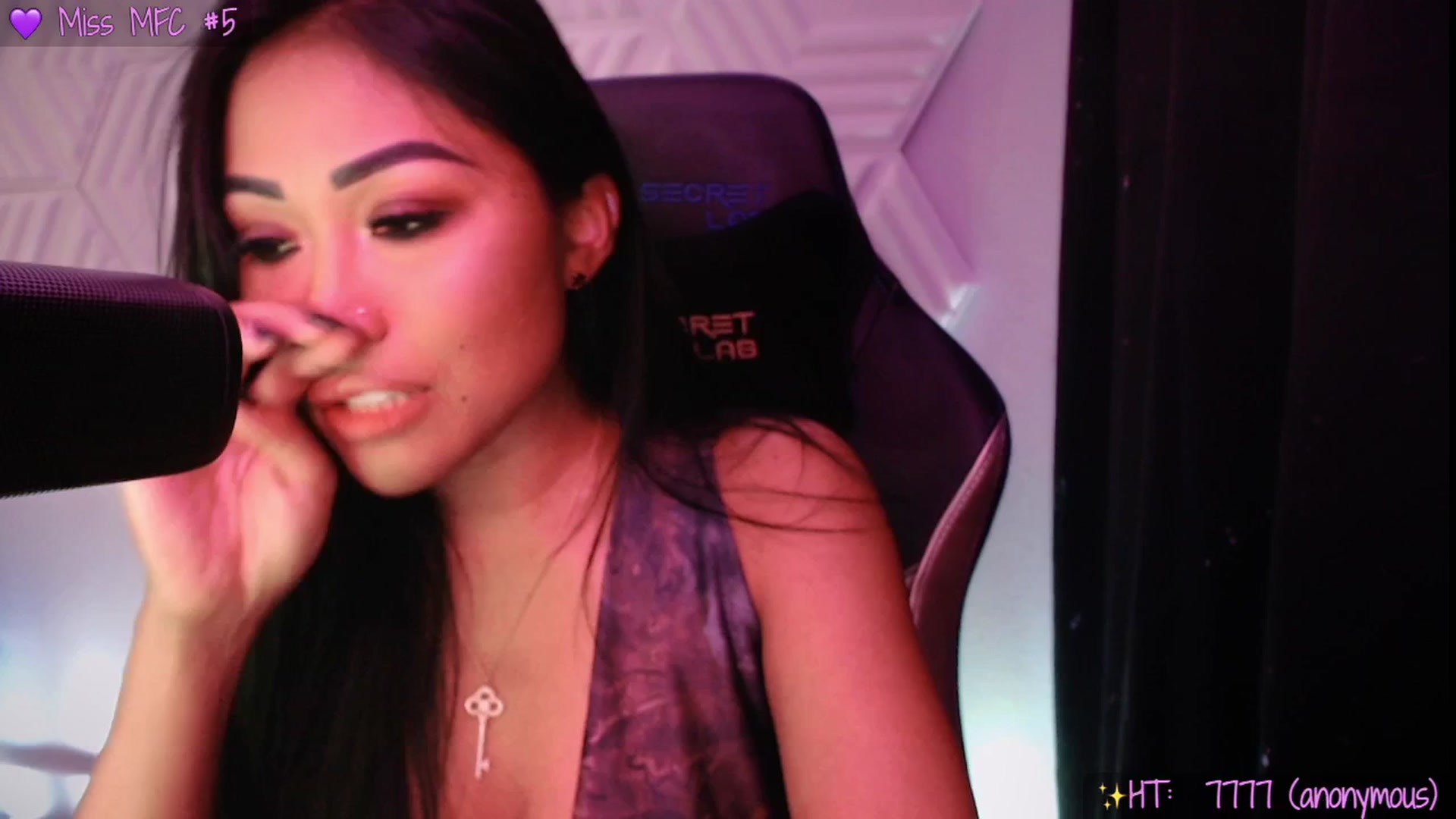Gallery image thumbnail from SinCityVEE's myfreecams stream on, 09/18/2025, 07:35 image 11 of 20