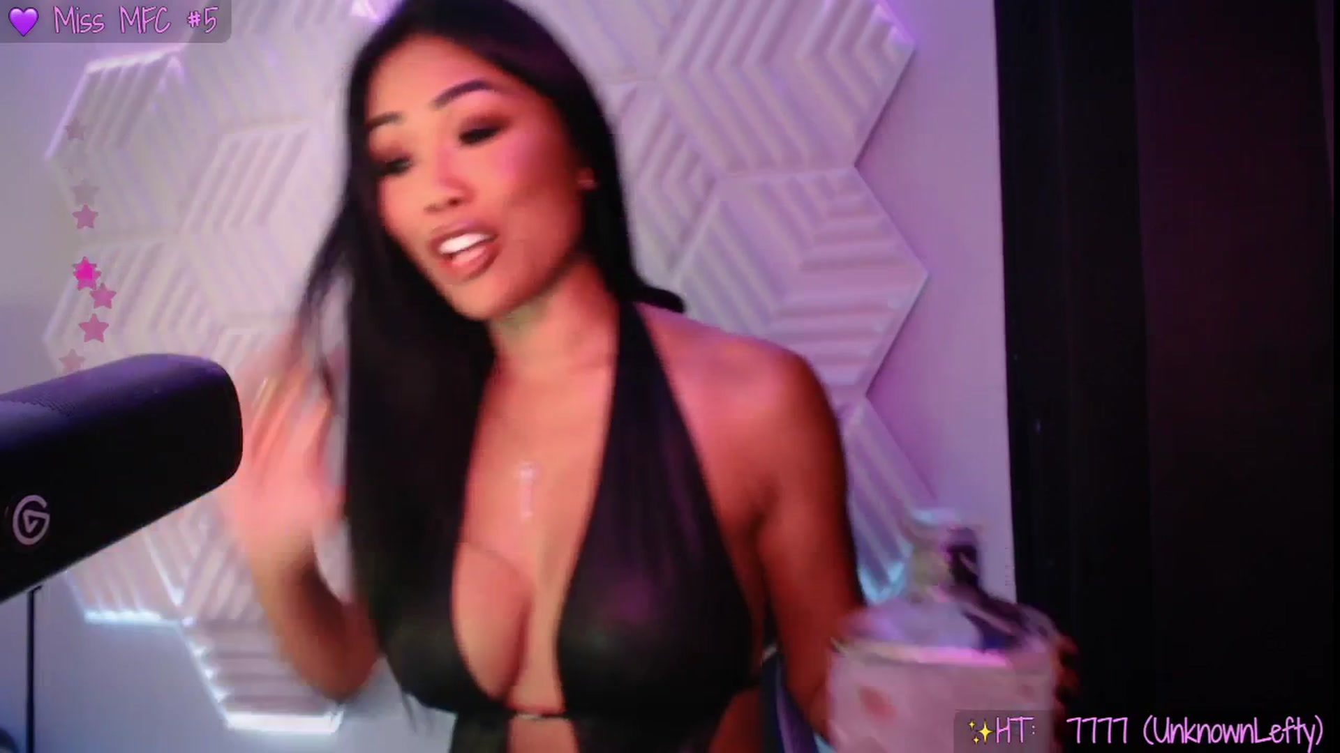 Gallery image thumbnail from SinCityVEE's myfreecams stream on, 09/19/2025, 08:52 image 13 of 20