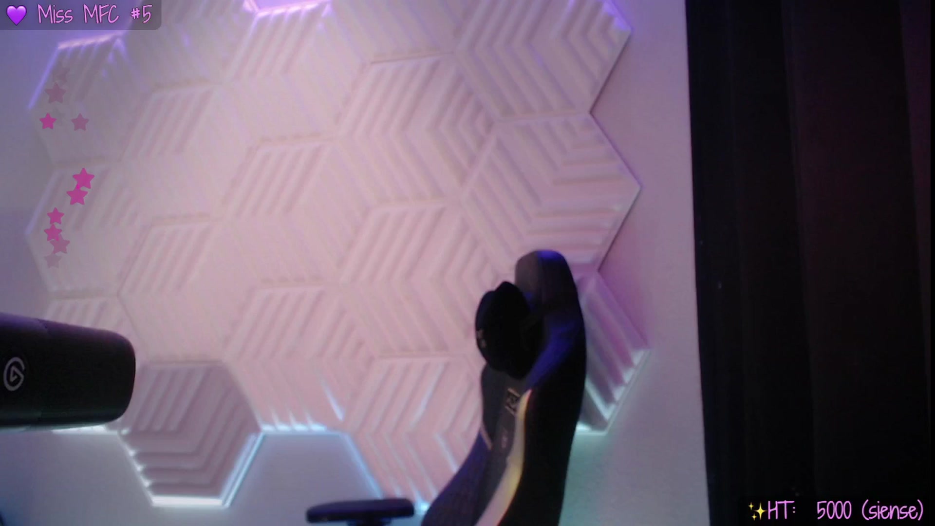 Gallery image thumbnail from SinCityVEE's myfreecams stream on, 09/20/2025, 08:57 image 7 of 20