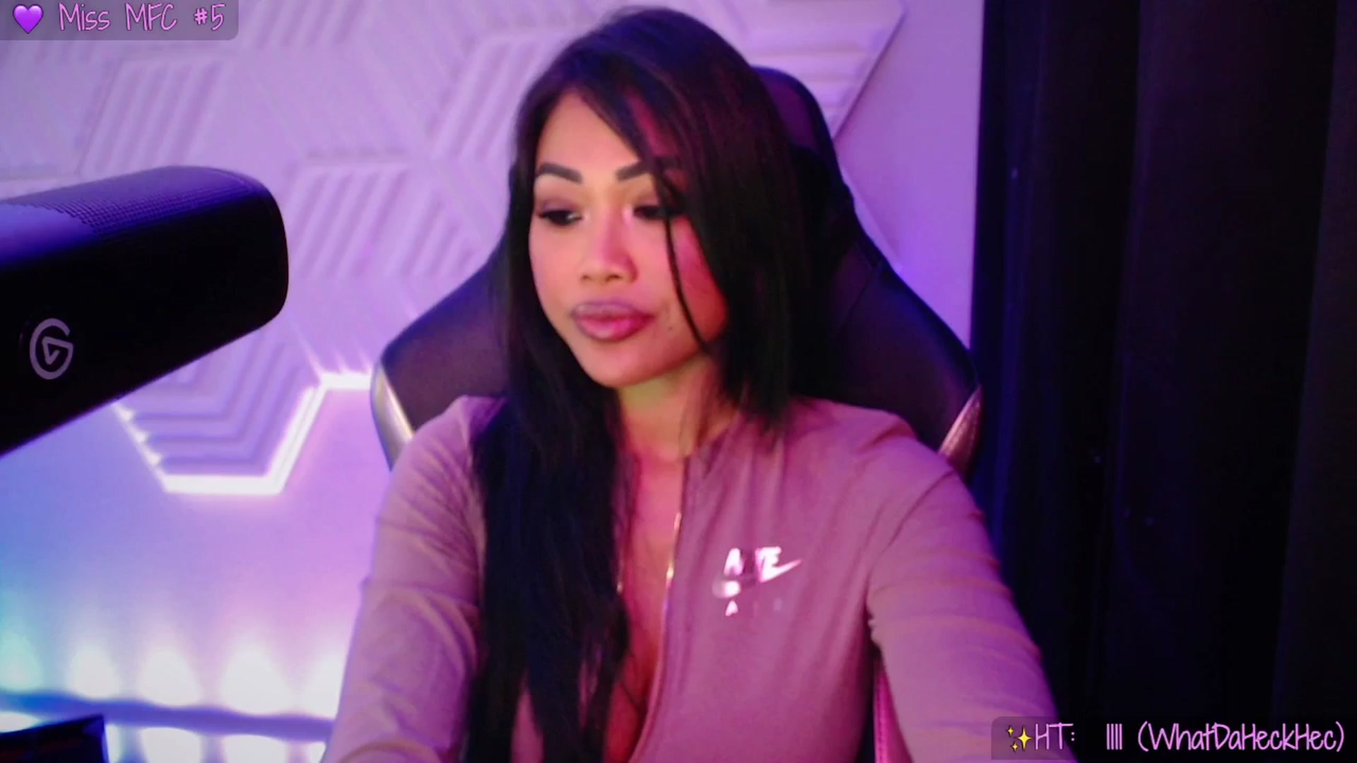 Gallery image thumbnail from SinCityVEE's myfreecams stream on, 09/29/2025, 04:51 image 20 of 20