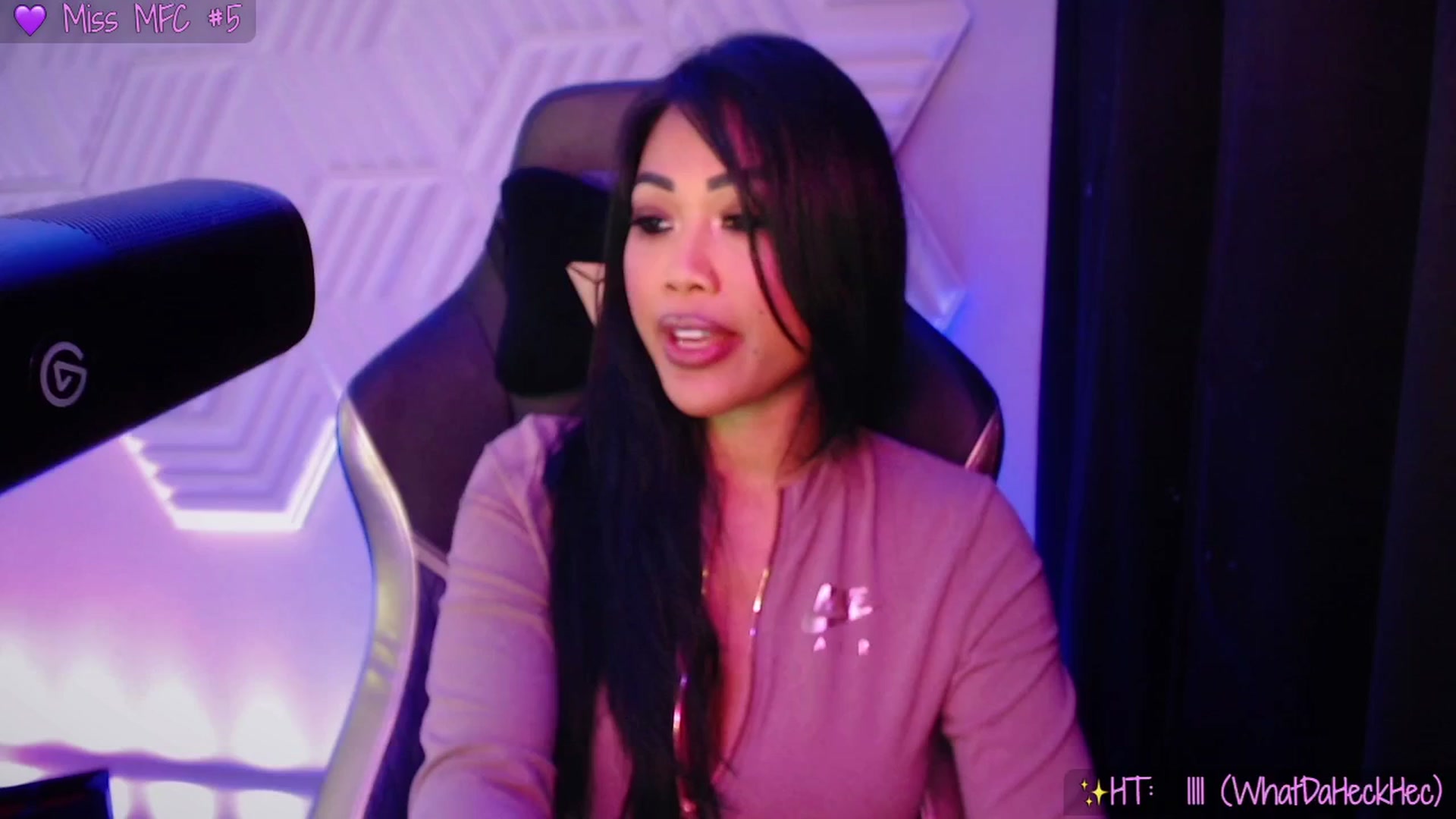 Gallery image thumbnail from SinCityVEE's myfreecams stream on, 09/29/2025, 04:51 image 18 of 20