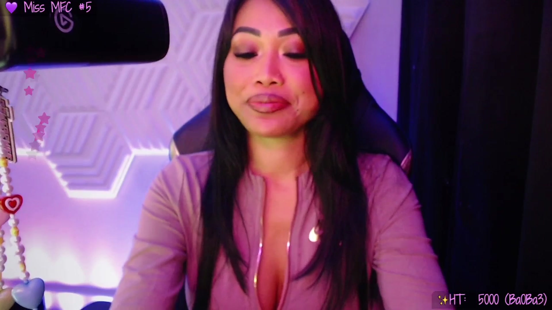 Gallery image thumbnail from SinCityVEE's myfreecams stream on, 09/29/2025, 08:11 image 2 of 20