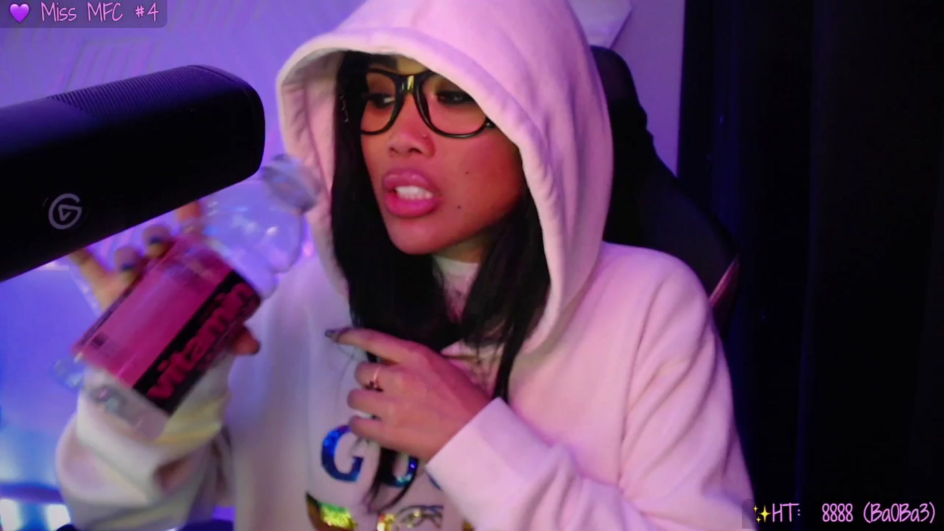 Gallery image thumbnail from SinCityVEE's myfreecams stream on, 09/29/2025, 12:04 image 5 of 20