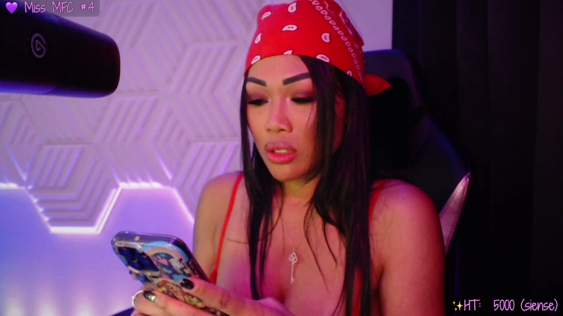 Gallery image thumbnail from SinCityVEE's myfreecams stream on, 09/30/2025, 10:26 image 11 of 20