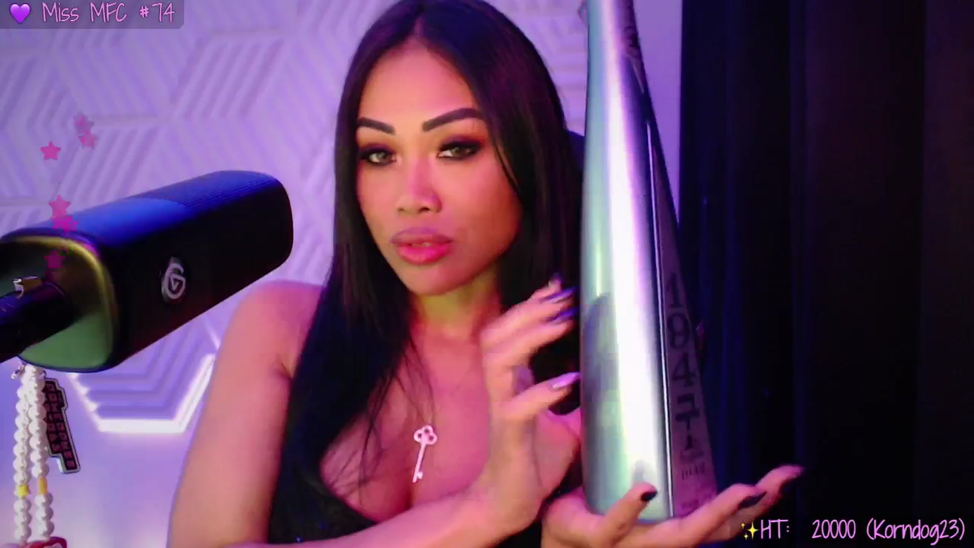 Gallery image thumbnail from SinCityVEE's myfreecams stream on, 10/04/2025, 09:40 image 13 of 20