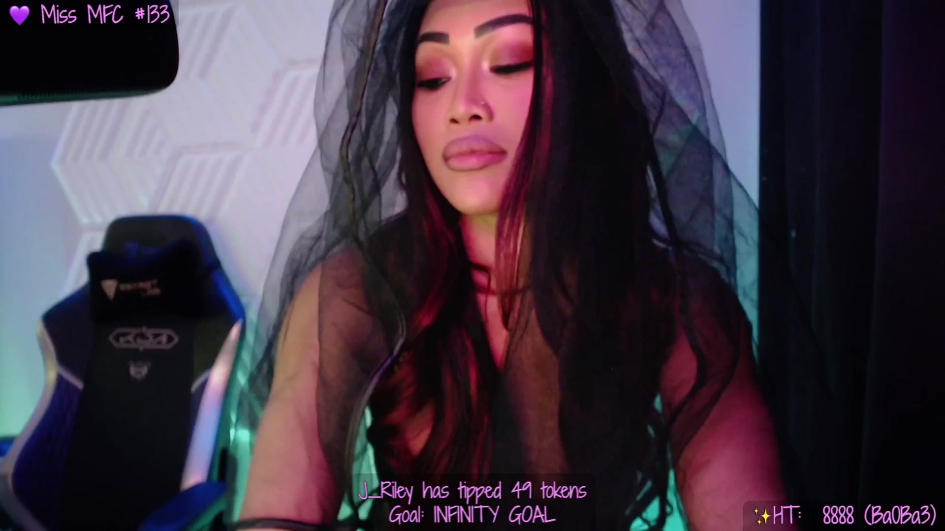 Gallery image thumbnail from SinCityVEE's myfreecams stream on, 10/25/2025, 08:35 image 16 of 20