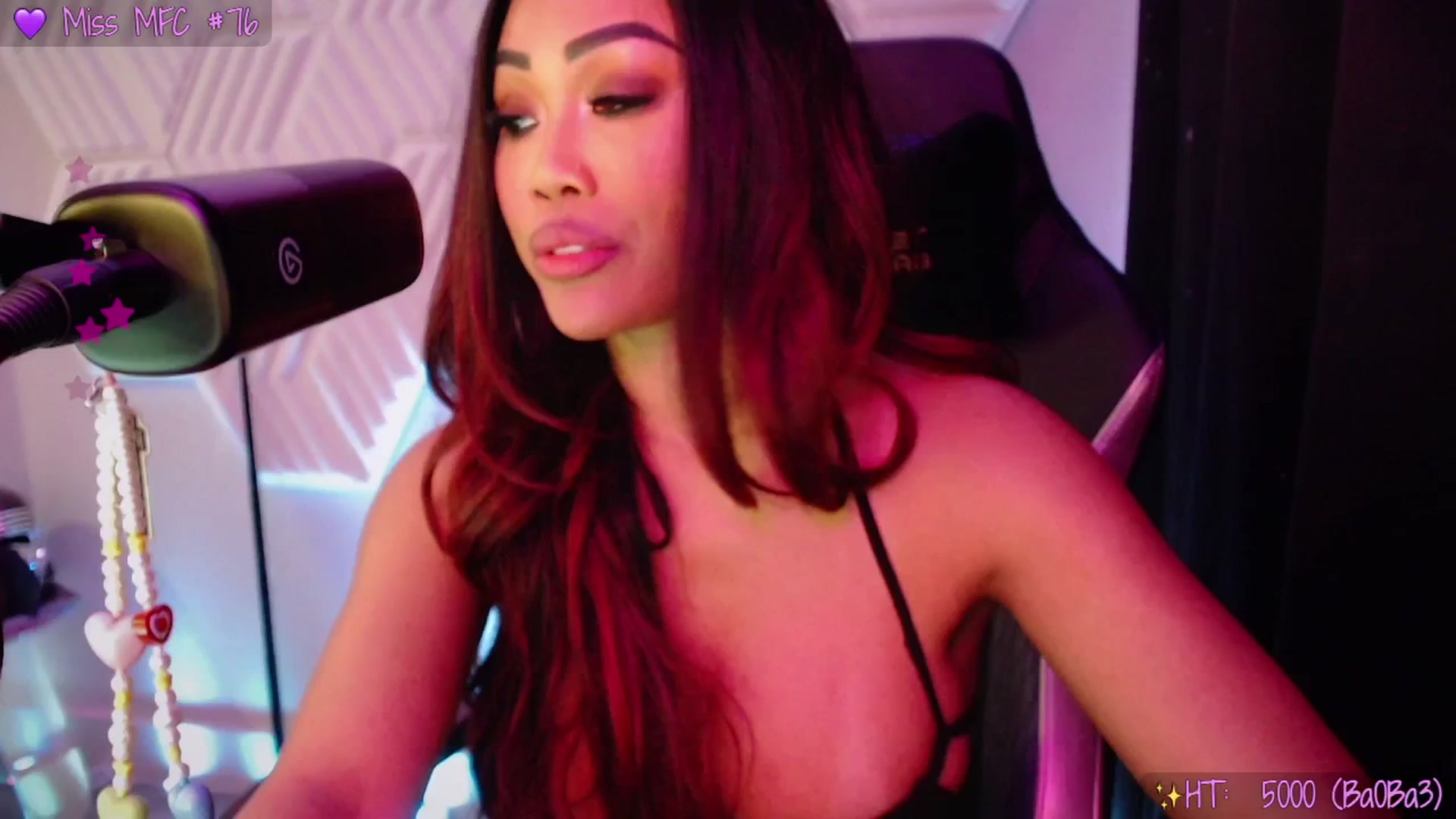 Gallery image thumbnail from SinCityVEE's myfreecams stream on, 10/31/2025, 07:20 image 15 of 20